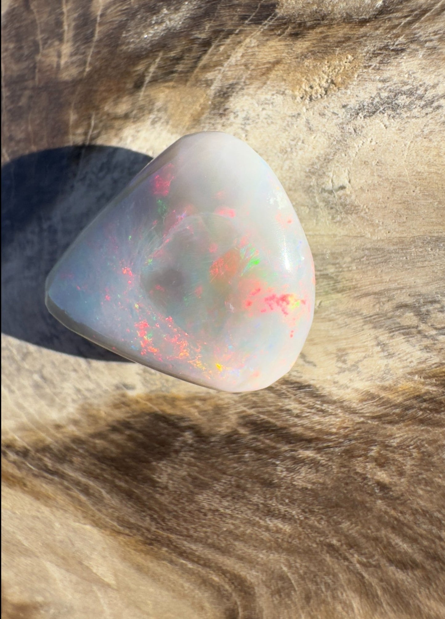 5ct Hand - cut Solid Lightning Ridge Semi Black Opal