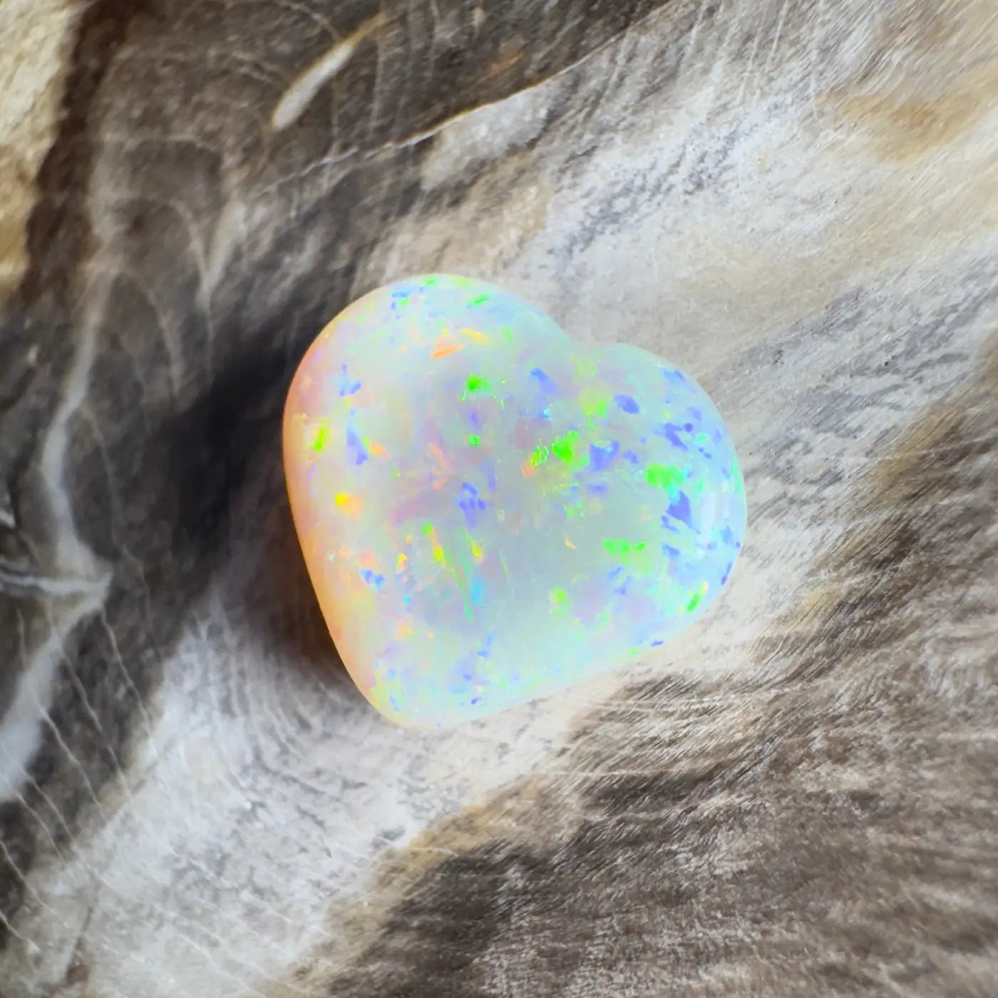 6.3ct Coober Pedy Opal Solid Hand - Cut