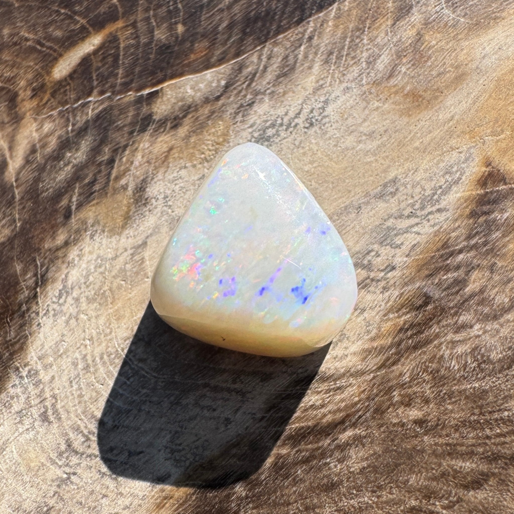 6.9ct Hand - cut Solid Coober Pedy Opal