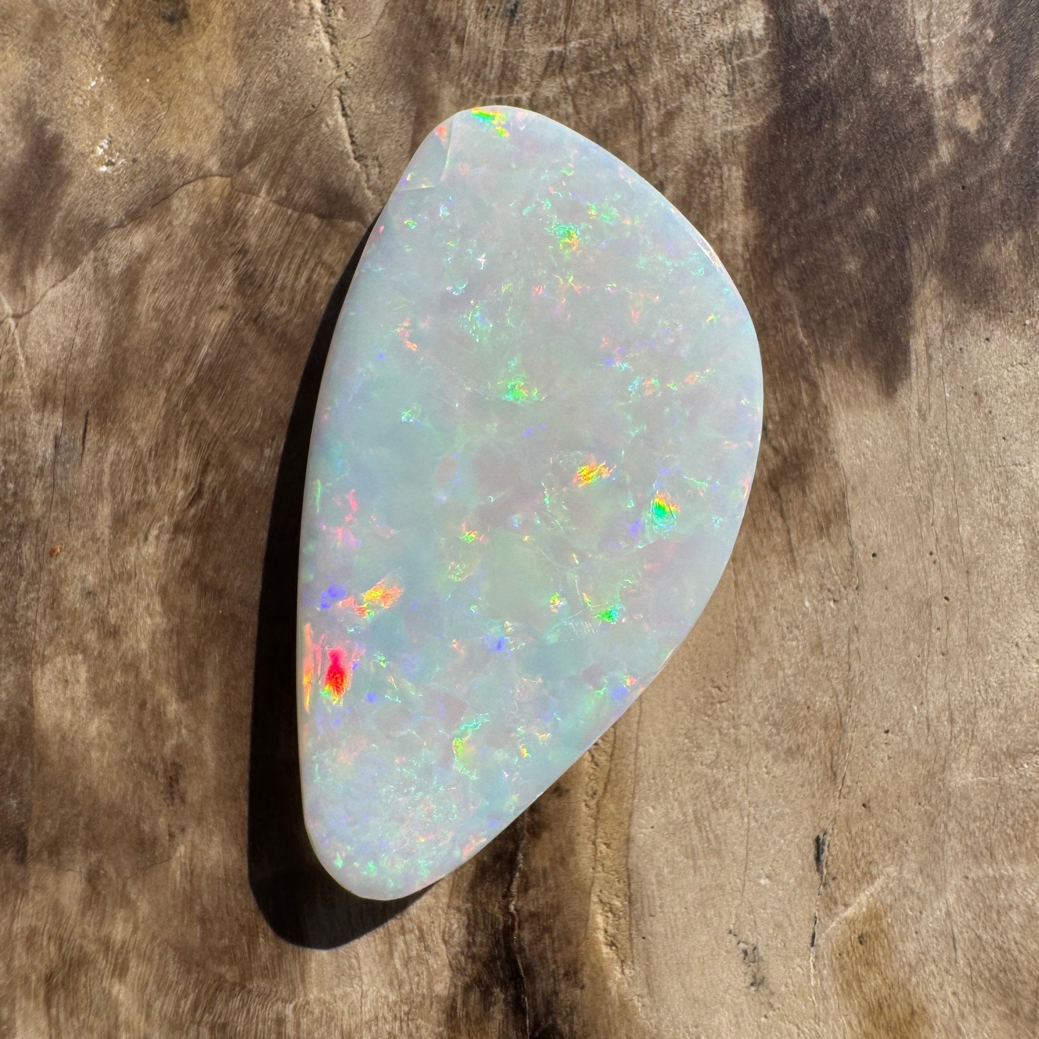 6.9ct Hand - cut Solid Coober Pedy Opal