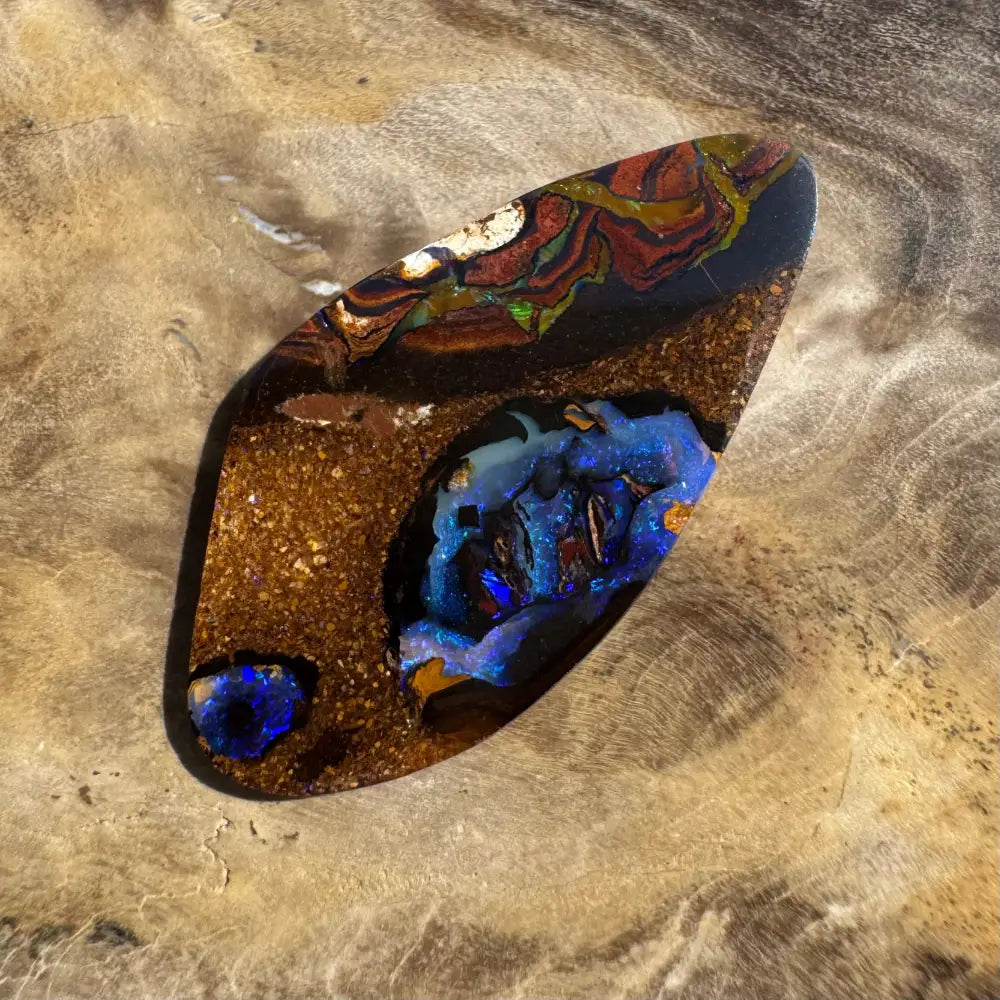 7.1ct Hand-cut Queensland Boulder Opal