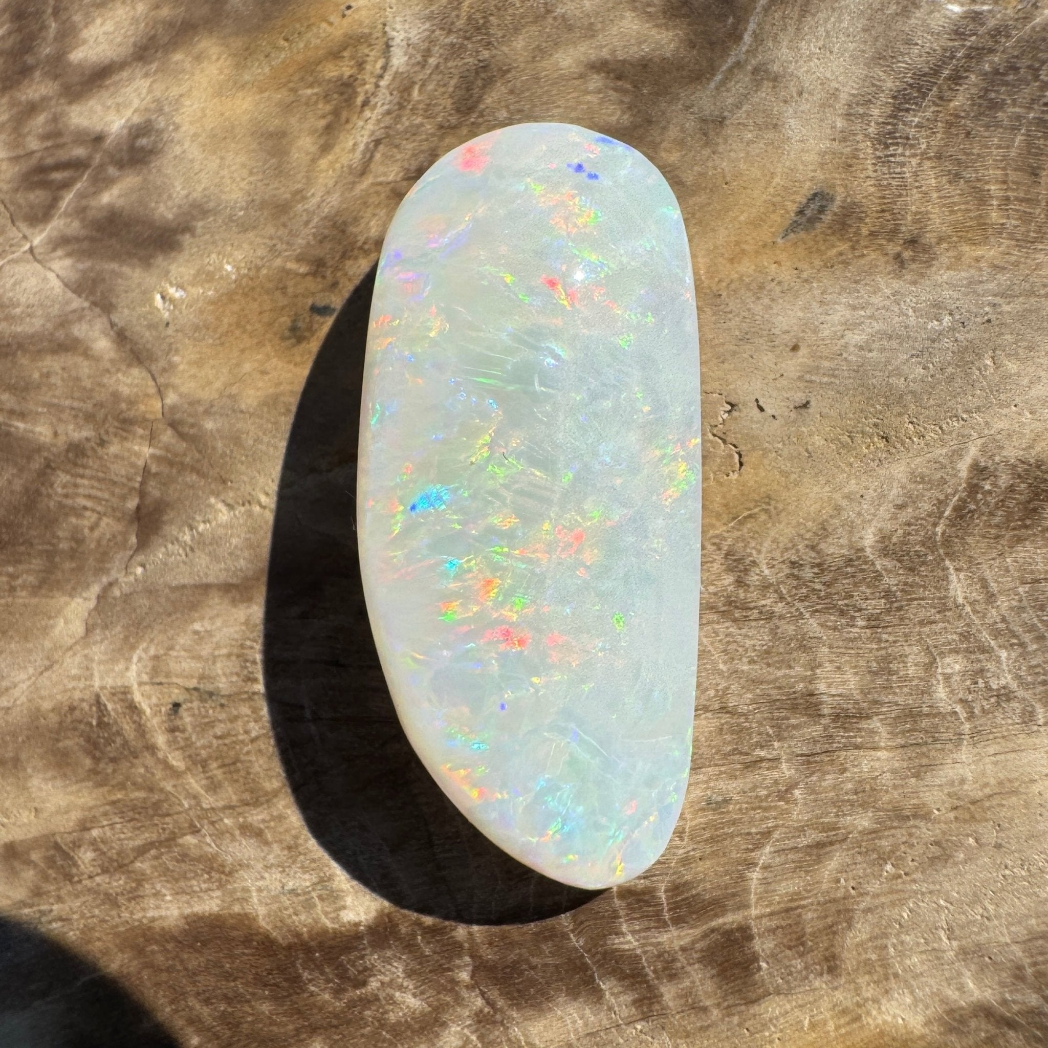8.5ct Hand - cut Solid Coober Pedy Opal
