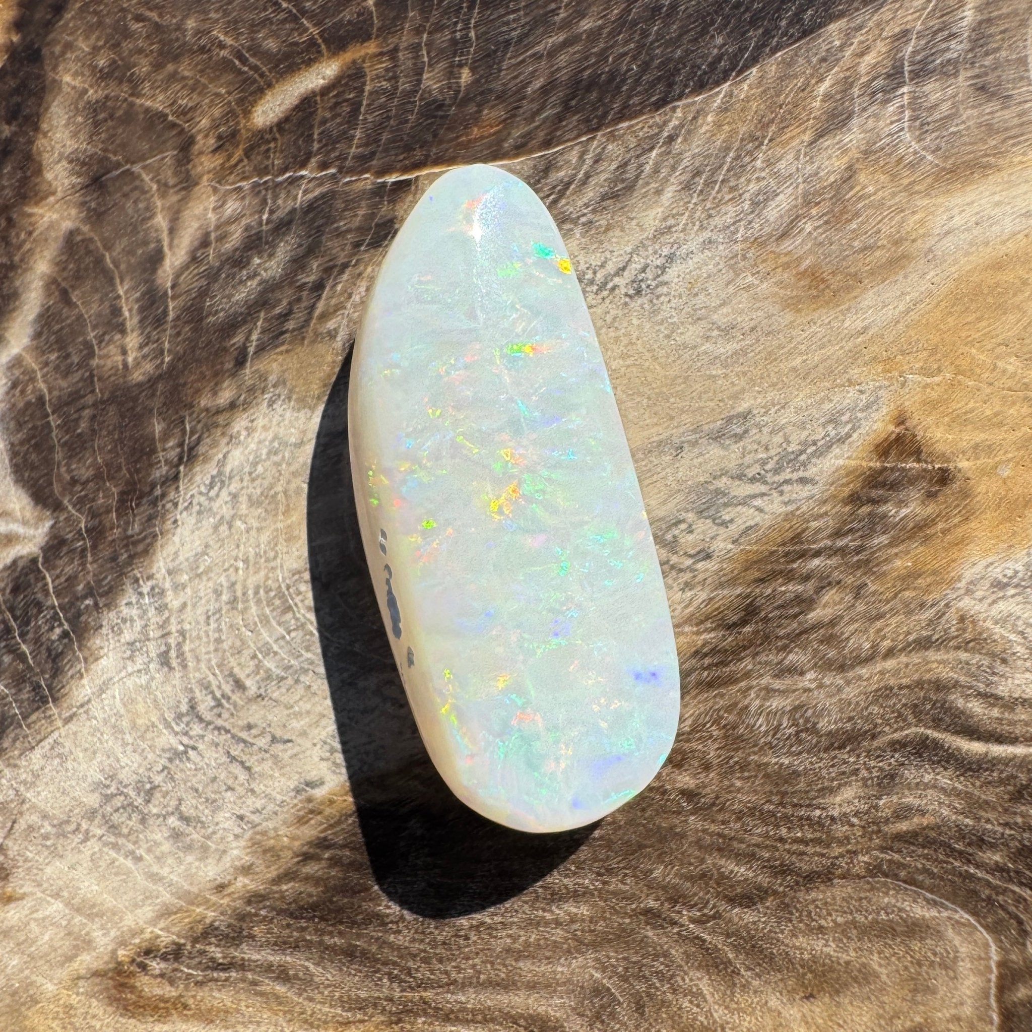 8.5ct Hand - cut Solid Coober Pedy Opal