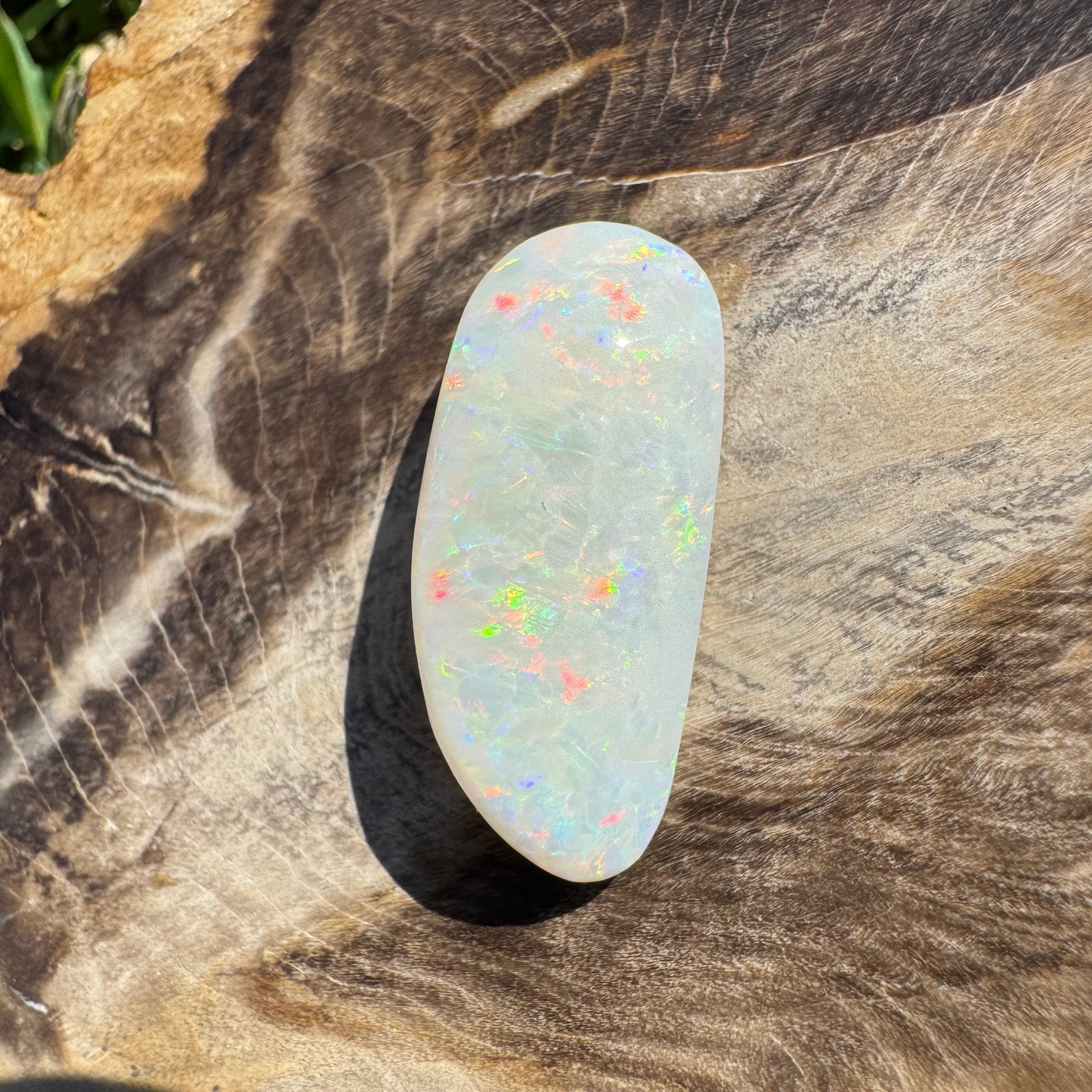 8.5ct Hand - cut Solid Coober Pedy Opal