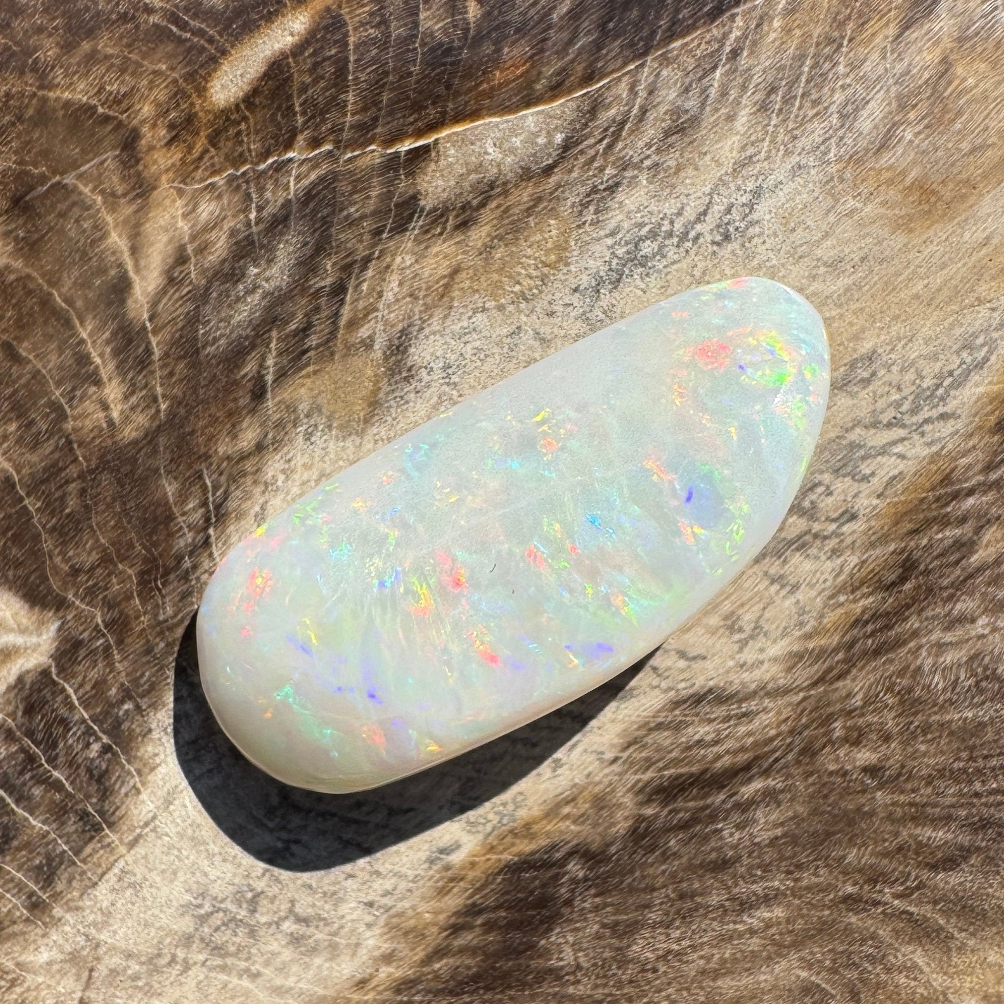 8.5ct Hand - cut Solid Coober Pedy Opal
