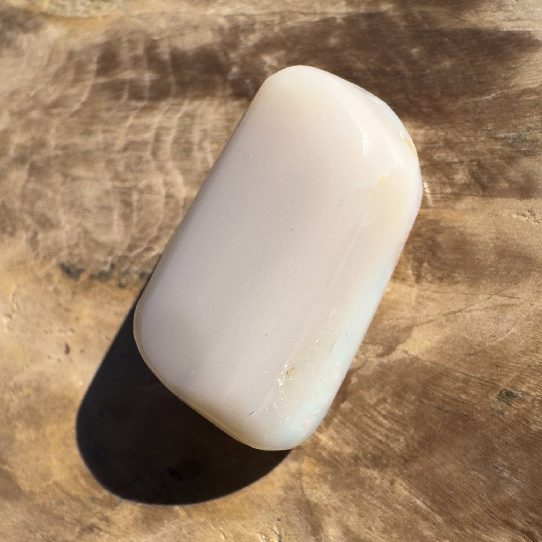 8.9CT Hand - cut Solid Coober Pedy Opal