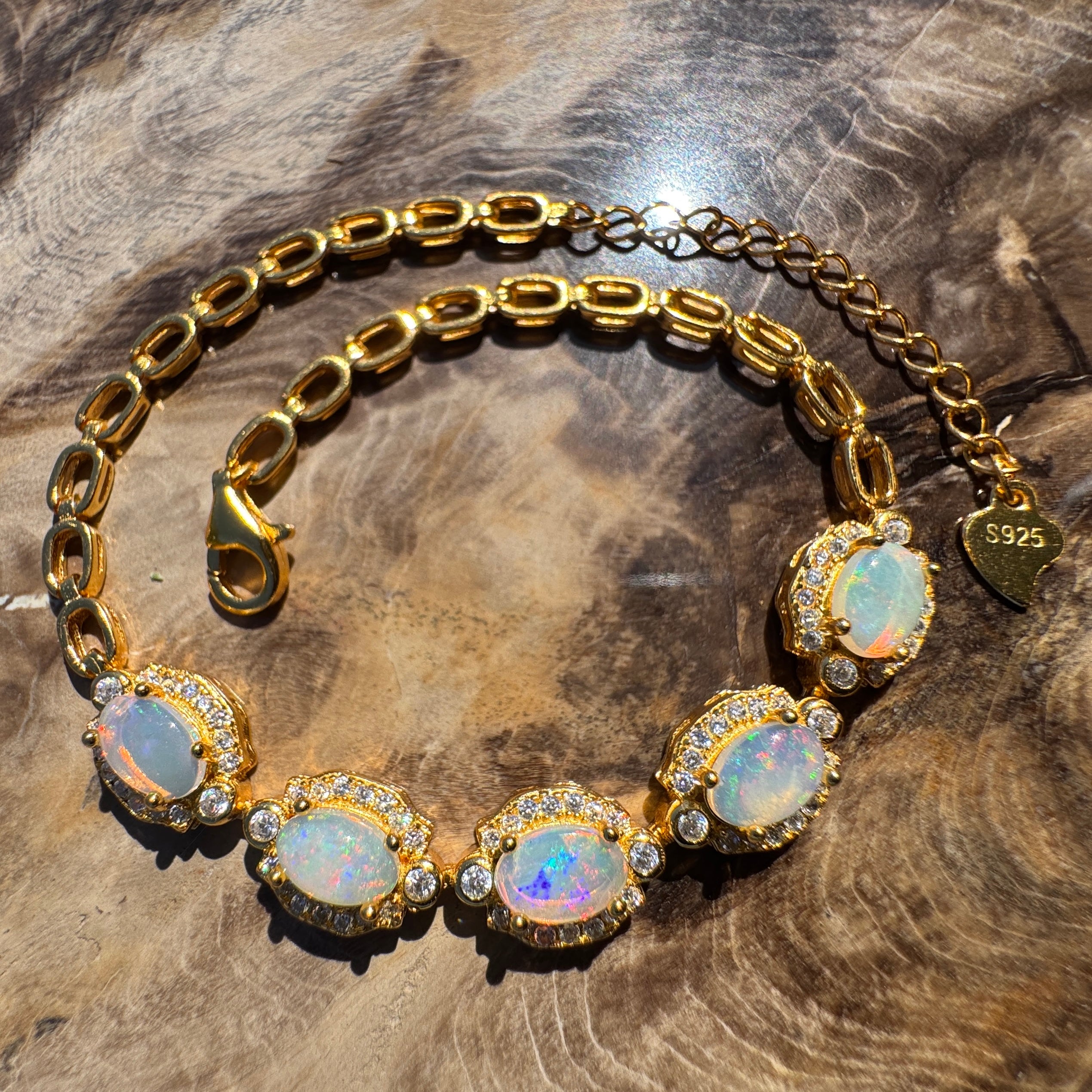1.5ct Coober Pedy Opal Bracelet ~ 'Mintabie Goldband' | Gold Coated 925 Sterling Silver | Solid Australian Opal