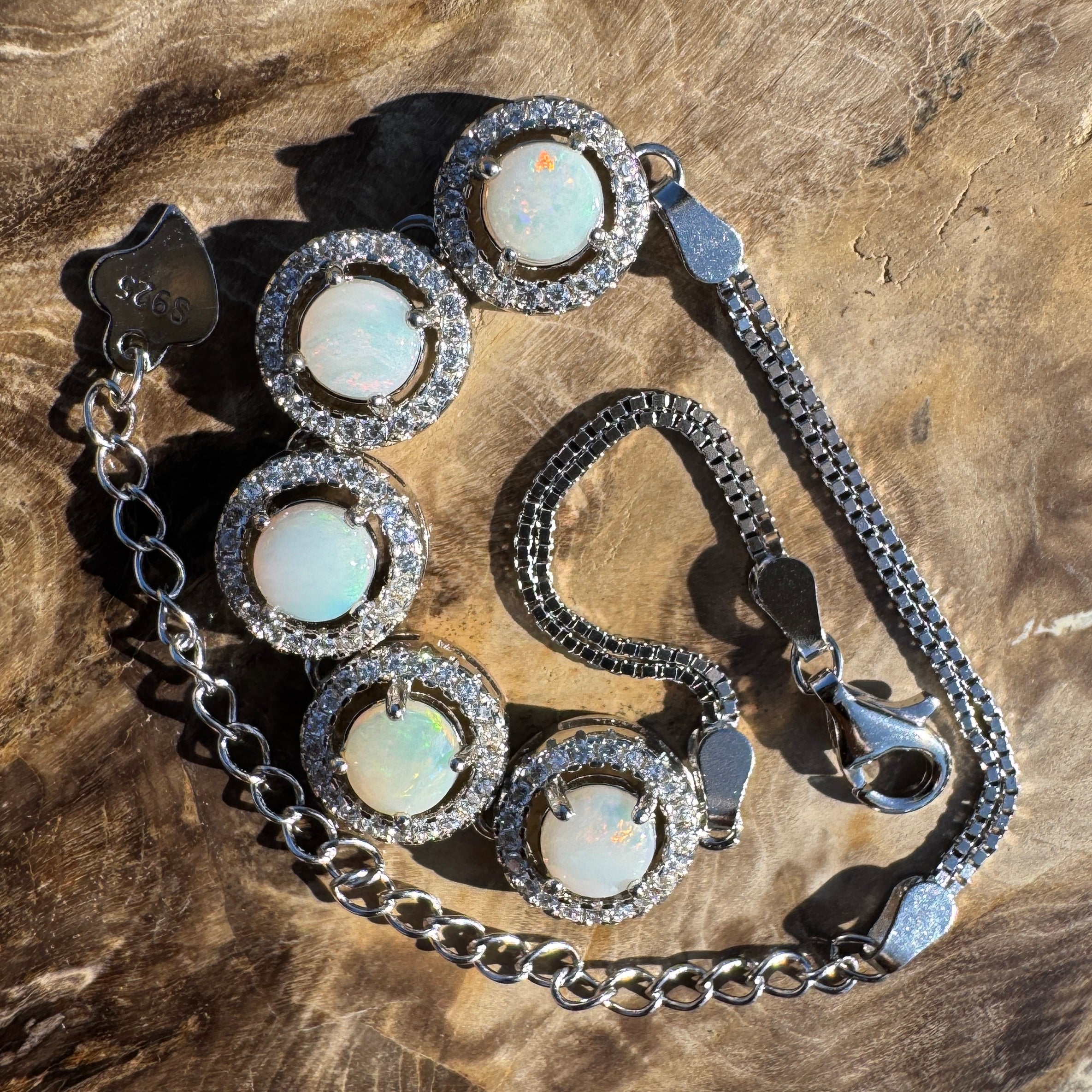 Great Sandy Drift - 1.5ct Coober Pedy Opal 925 Silver Bracelet