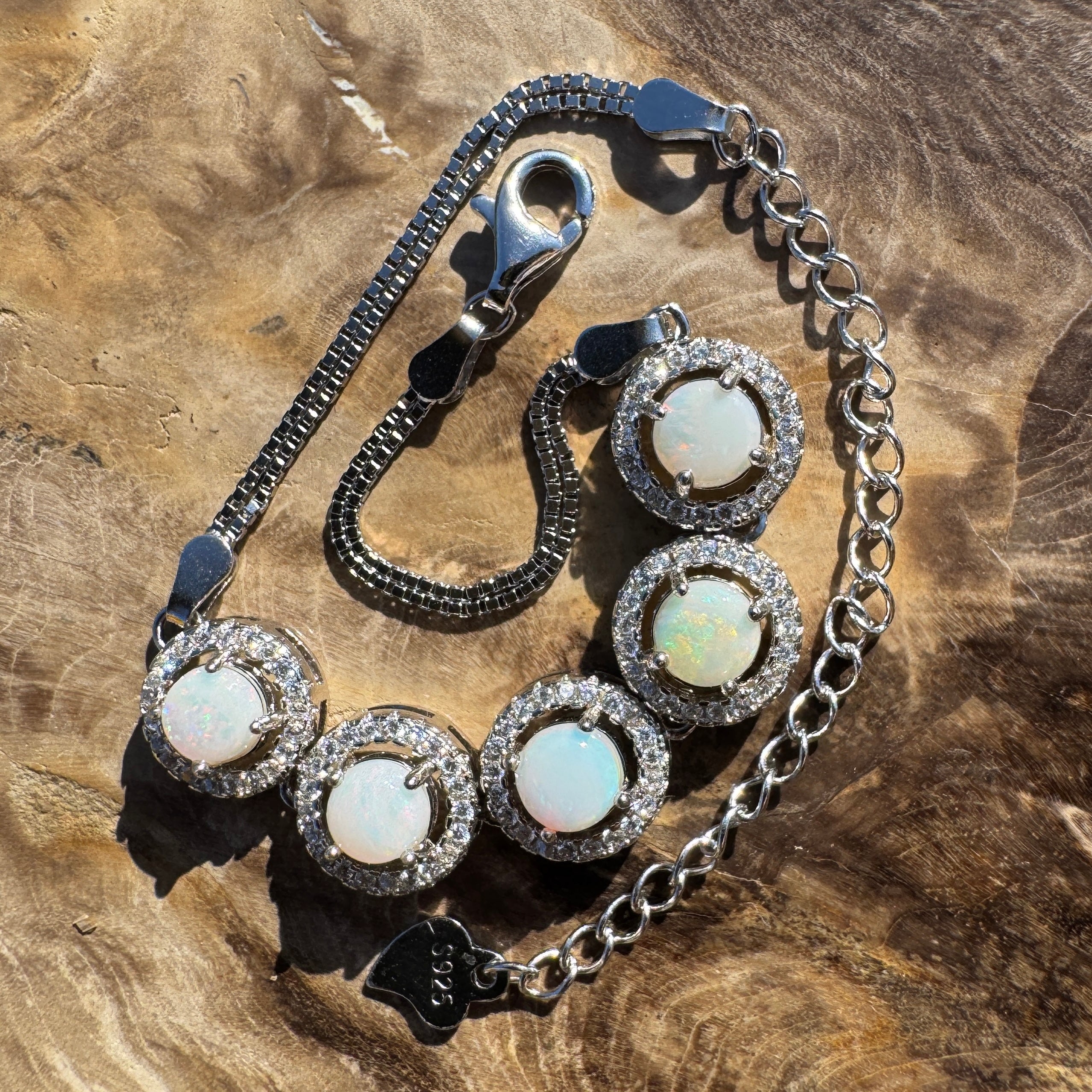 Great Sandy Drift - 1.5ct Coober Pedy Opal 925 Silver Bracelet