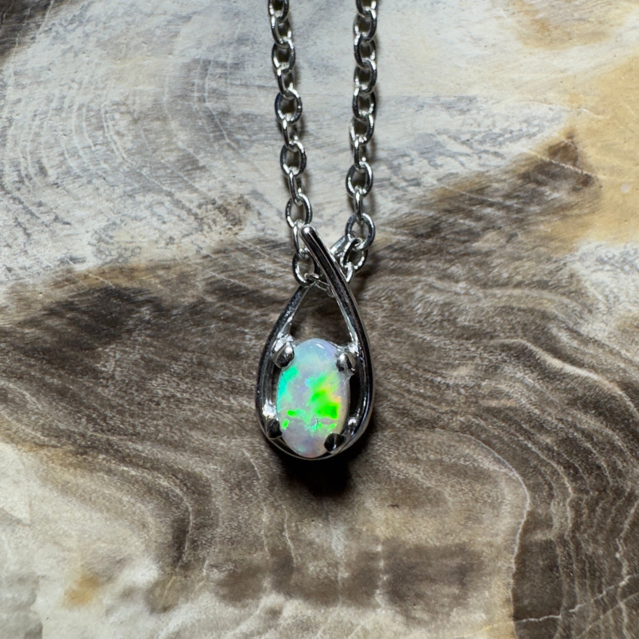 Outback Glimmer ~ 0.3ct Lightning Ridge Crystal Opal 18ct White Gold Pendant