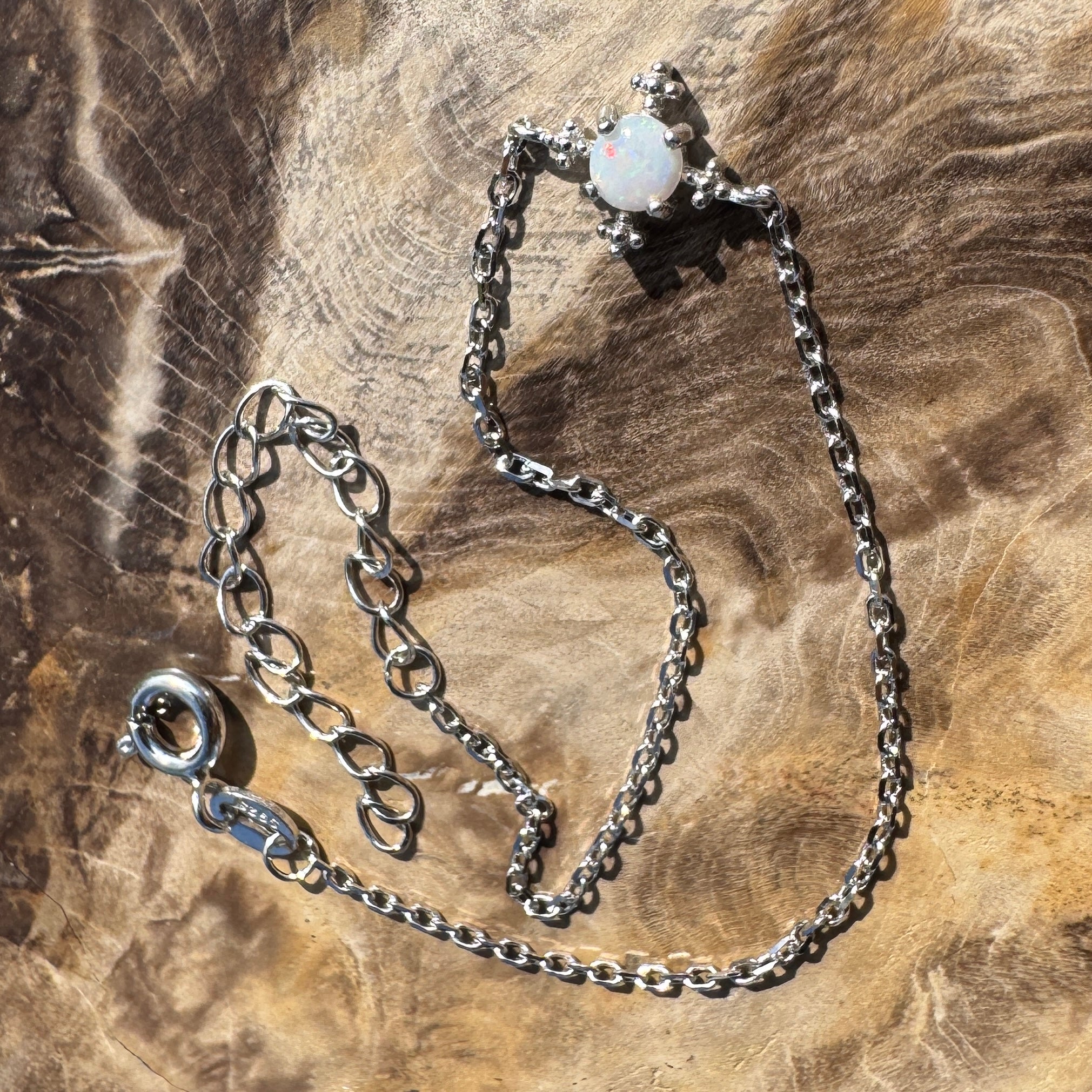 Cape Le Grand Flow - 0.2ct Coober Pedy Opal 925 Silver Bracelet