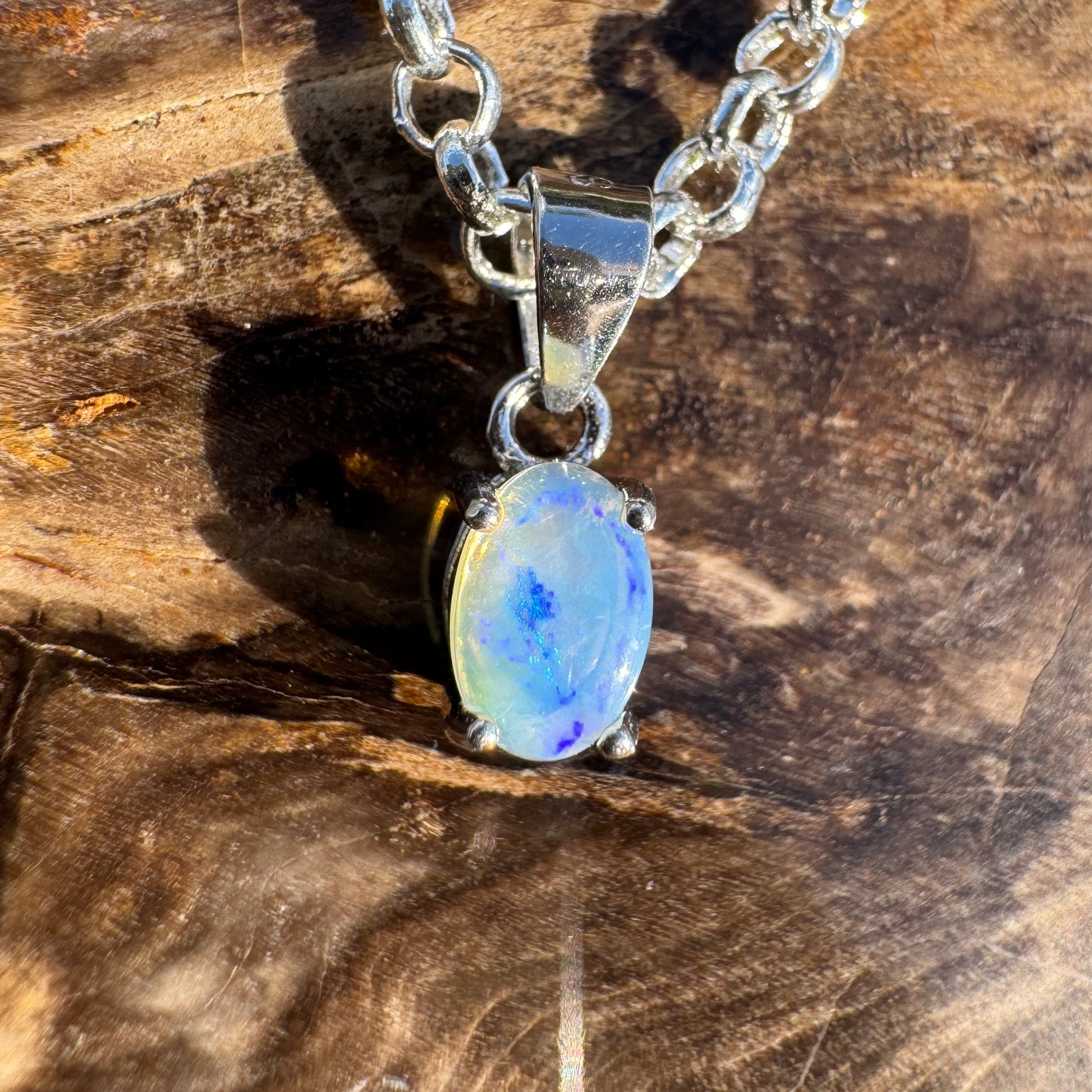 Blue Like Bondi ~ 0.5ct Solid Lightning Ridge Opal 925 Sterling Silver Pendant Necklace