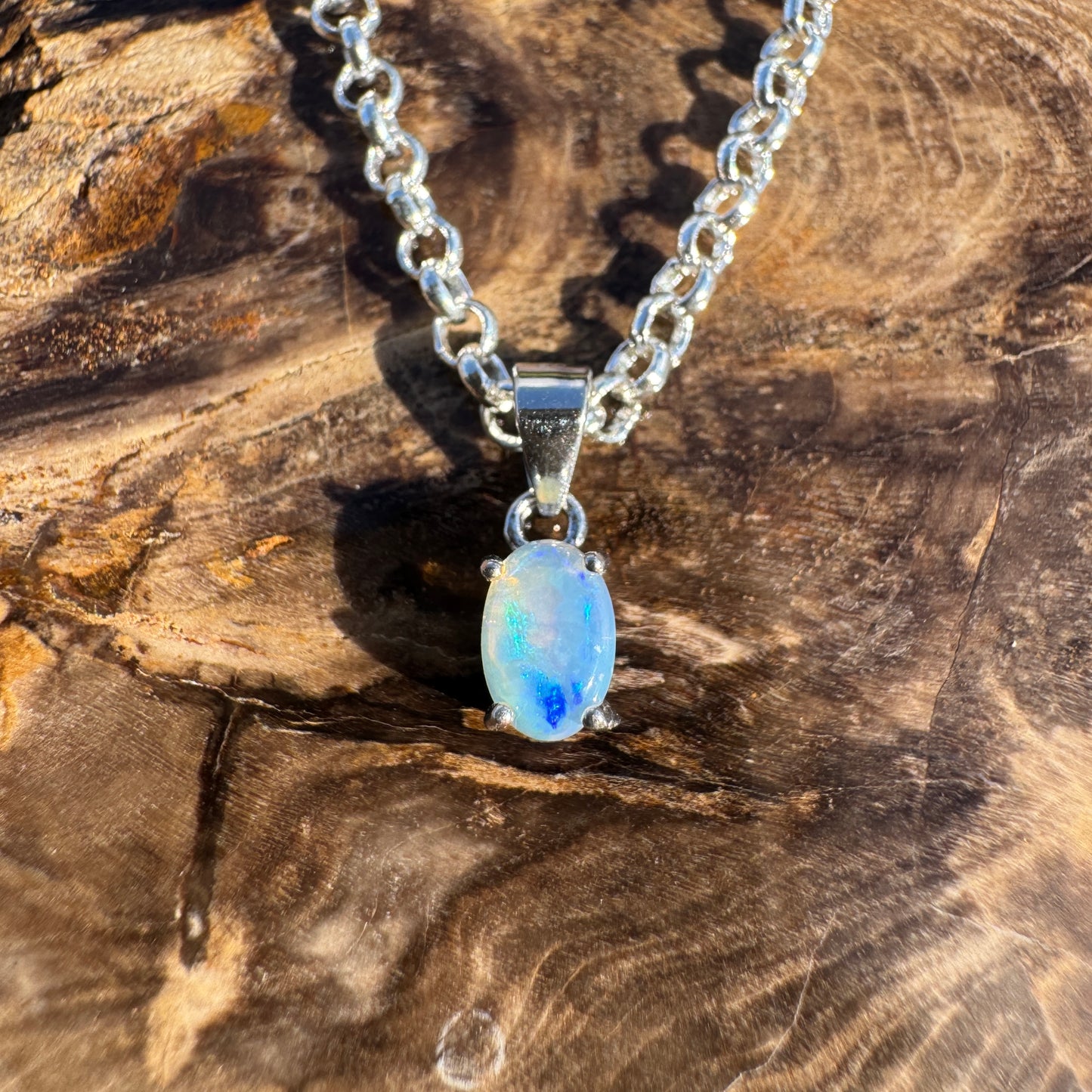 Blue Like Bondi ~ 0.5ct Solid Lightning Ridge Opal 925 Sterling Silver Pendant Necklace