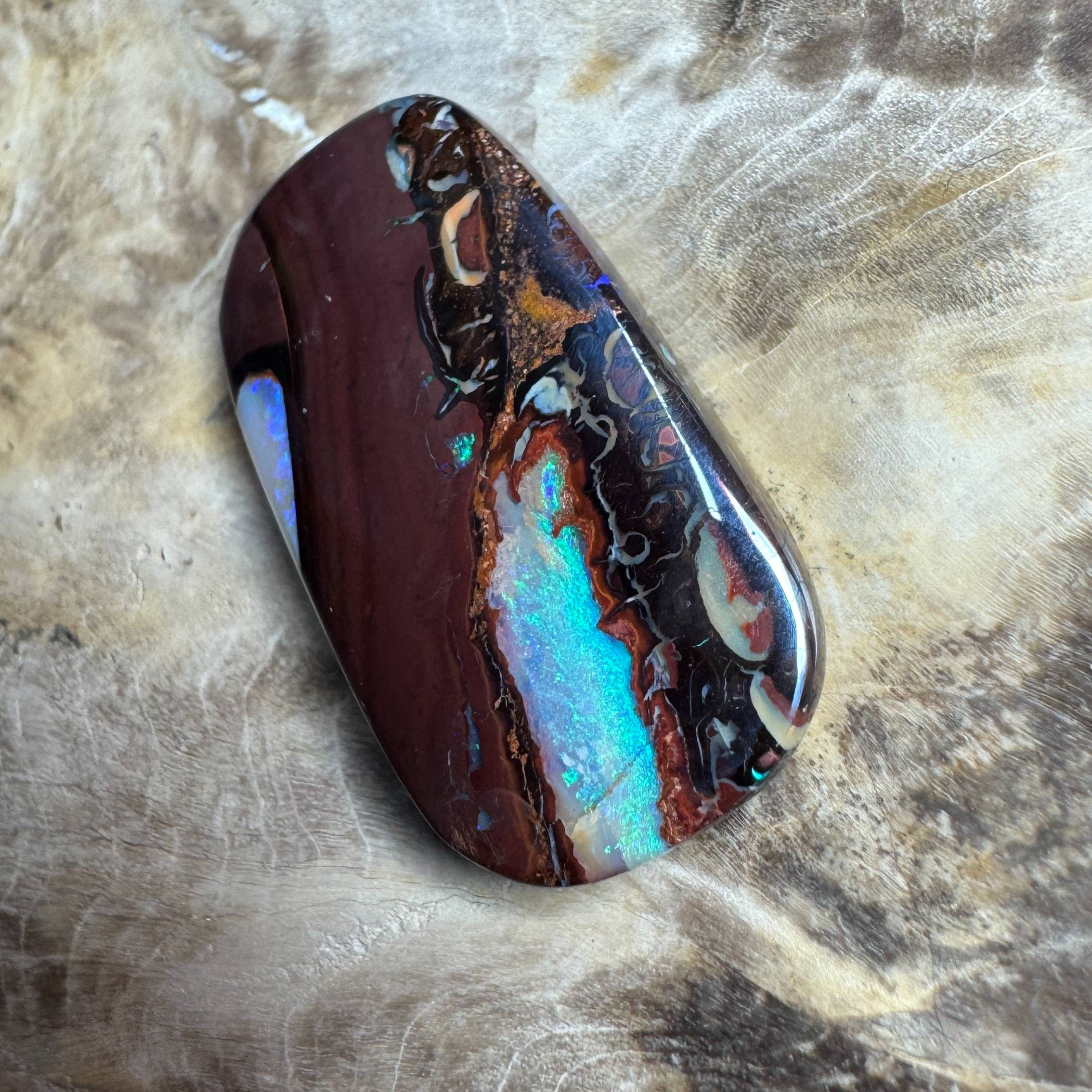 16.9ct Hand-cut Queensland Boulder Opal