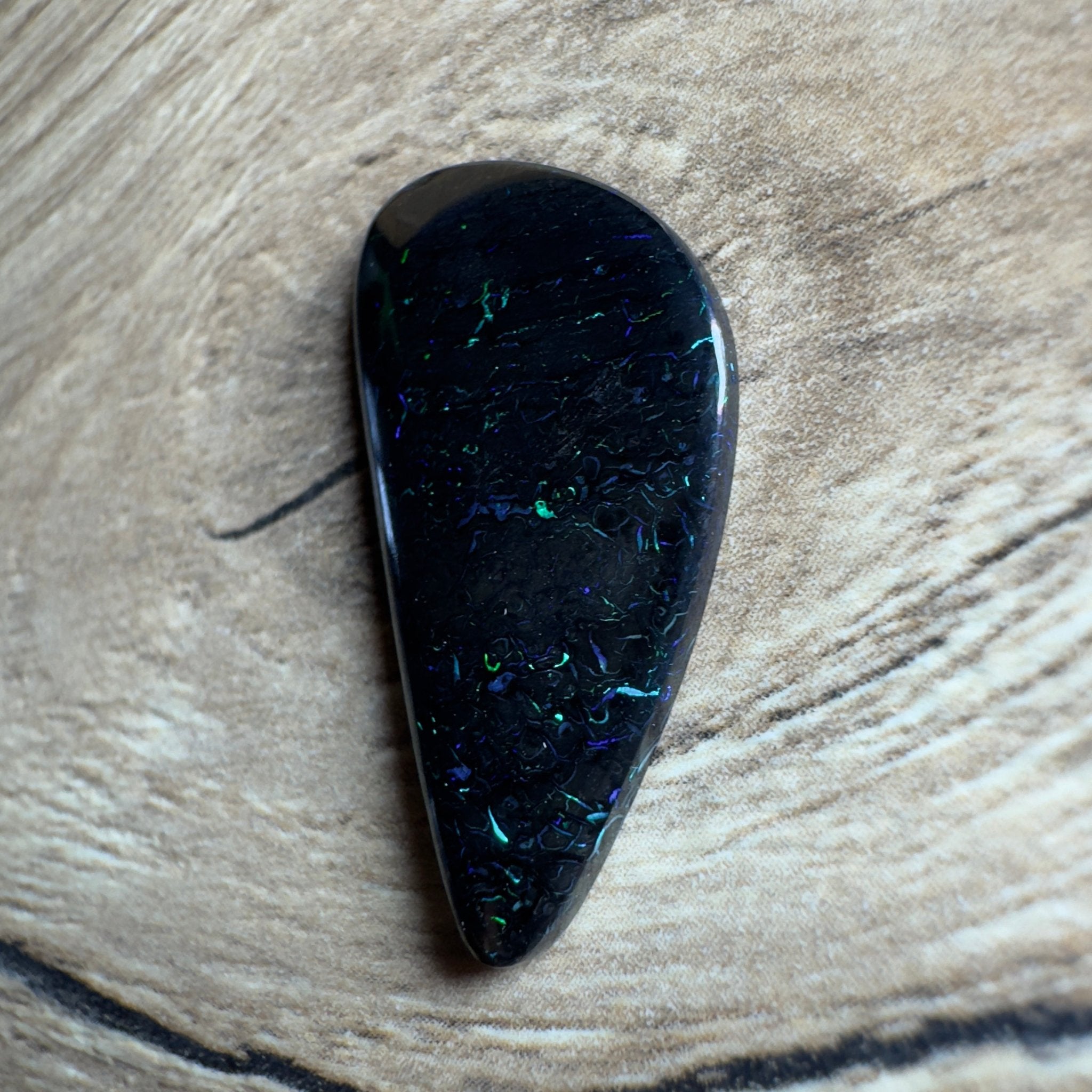 Andamooka Matrix Opal 10.6carat Solid Hand - Cut