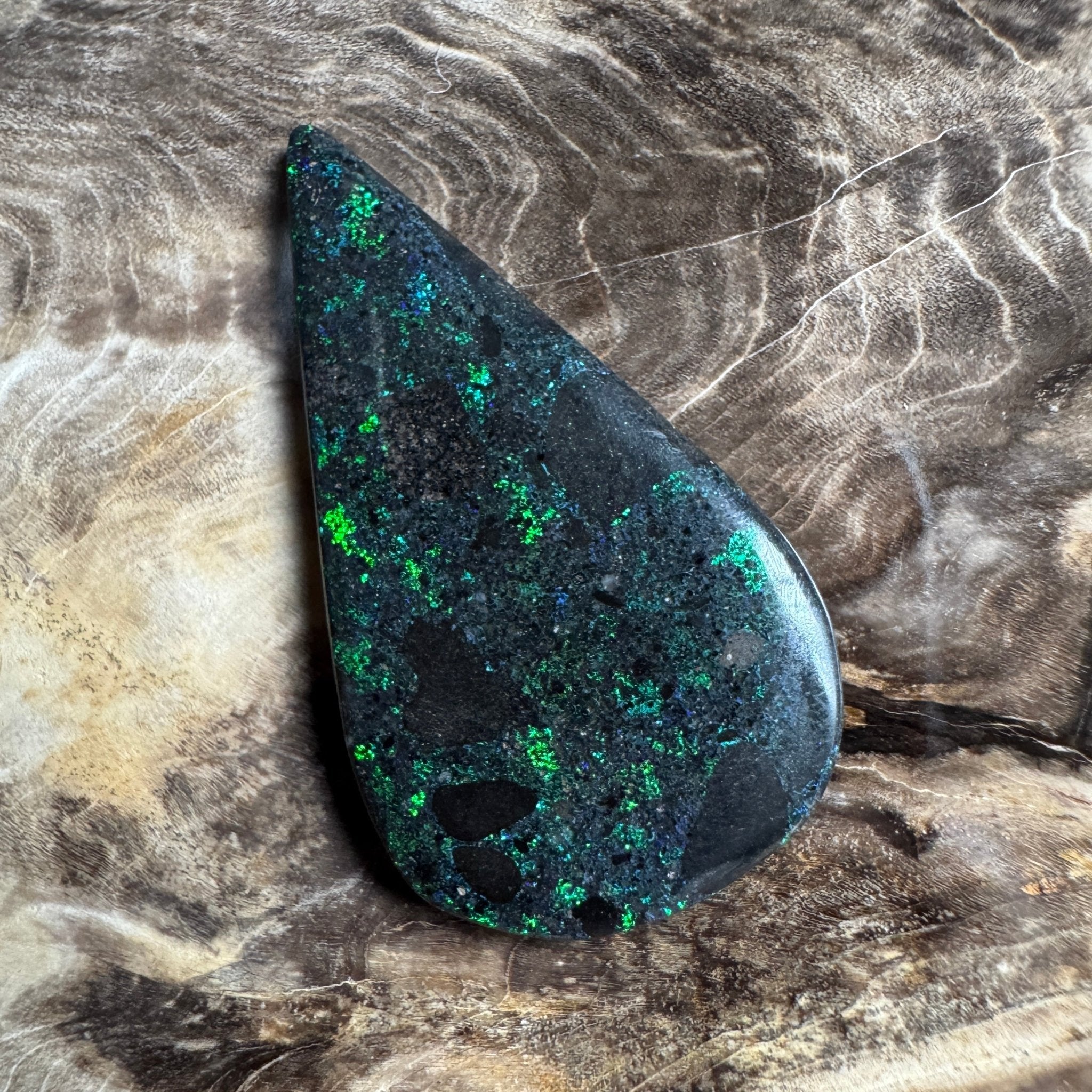 Andamooka Matrix Opal 11.9carat Solid Hand - Cut