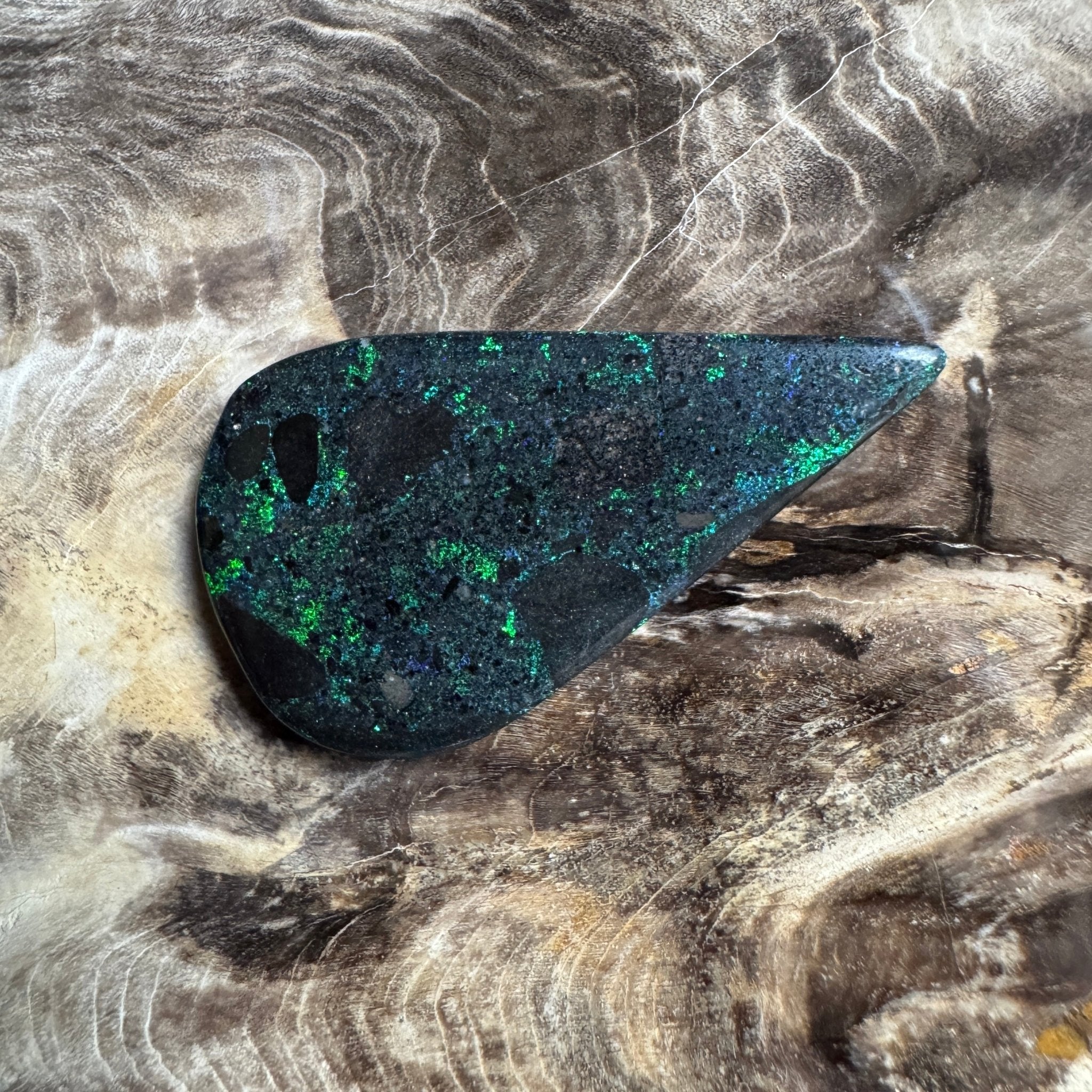 Andamooka Matrix Opal 11.9carat Solid Hand - Cut
