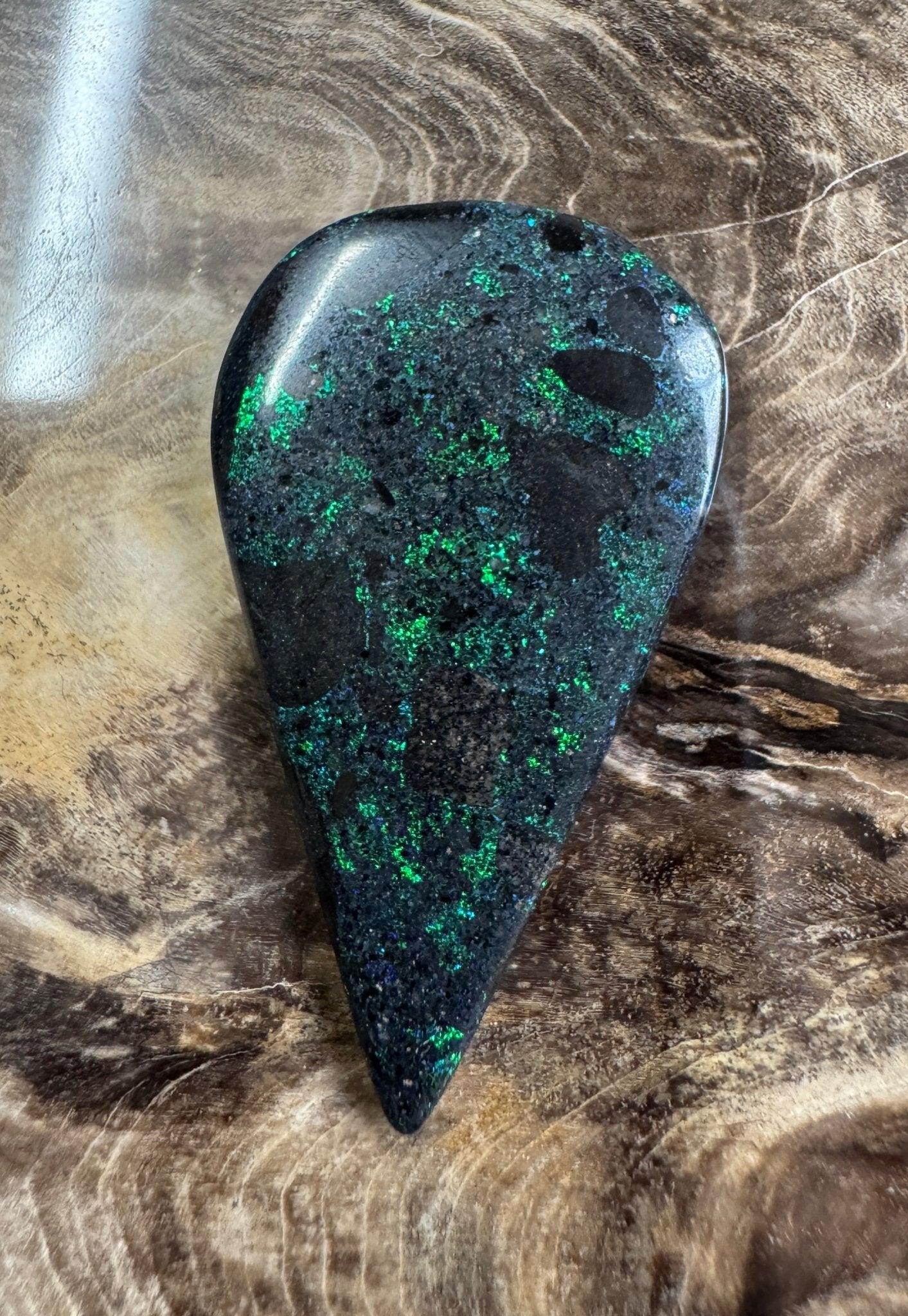 Andamooka Matrix Opal 11.9carat Solid Hand - Cut
