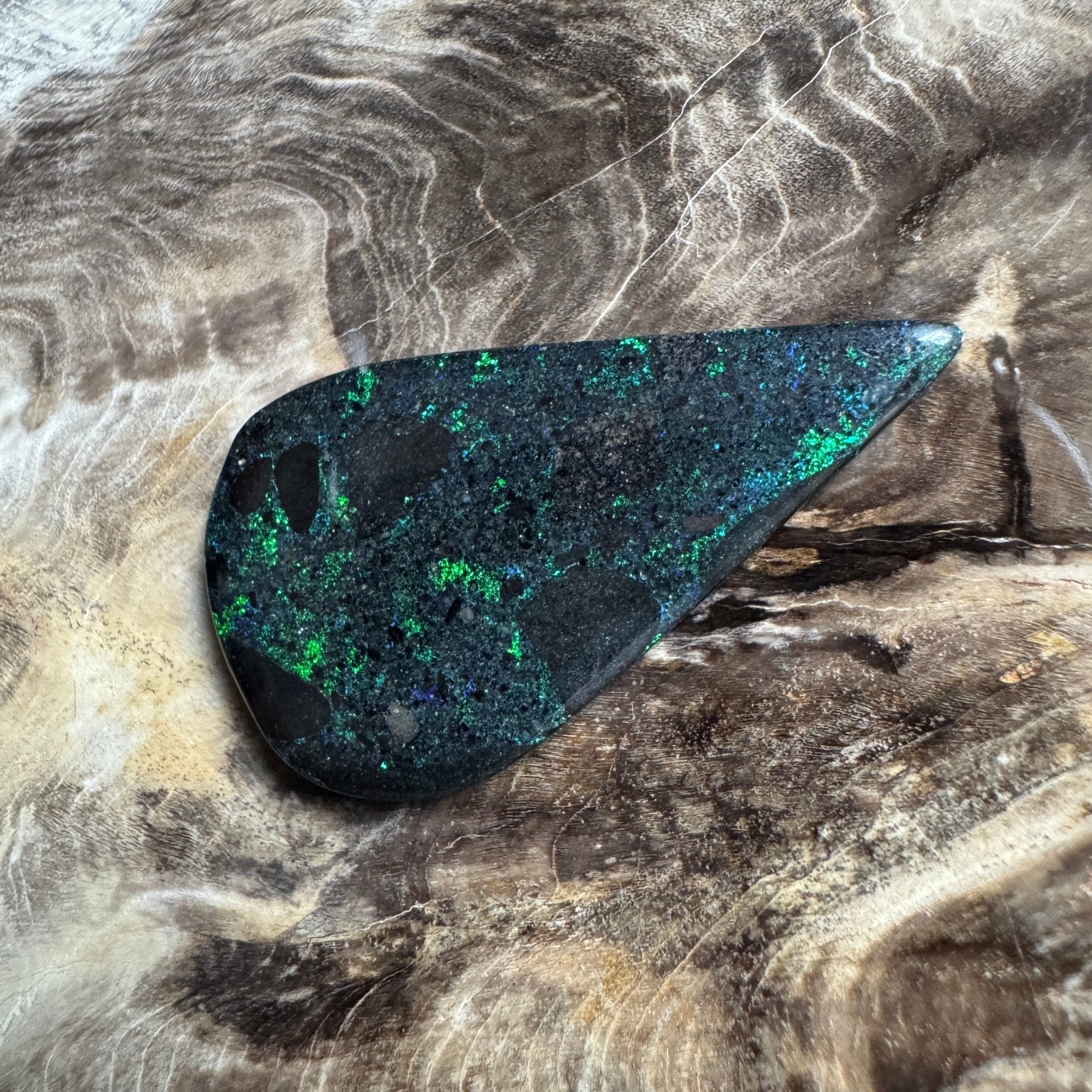 Andamooka Matrix Opal 11.9carat Solid Hand - Cut
