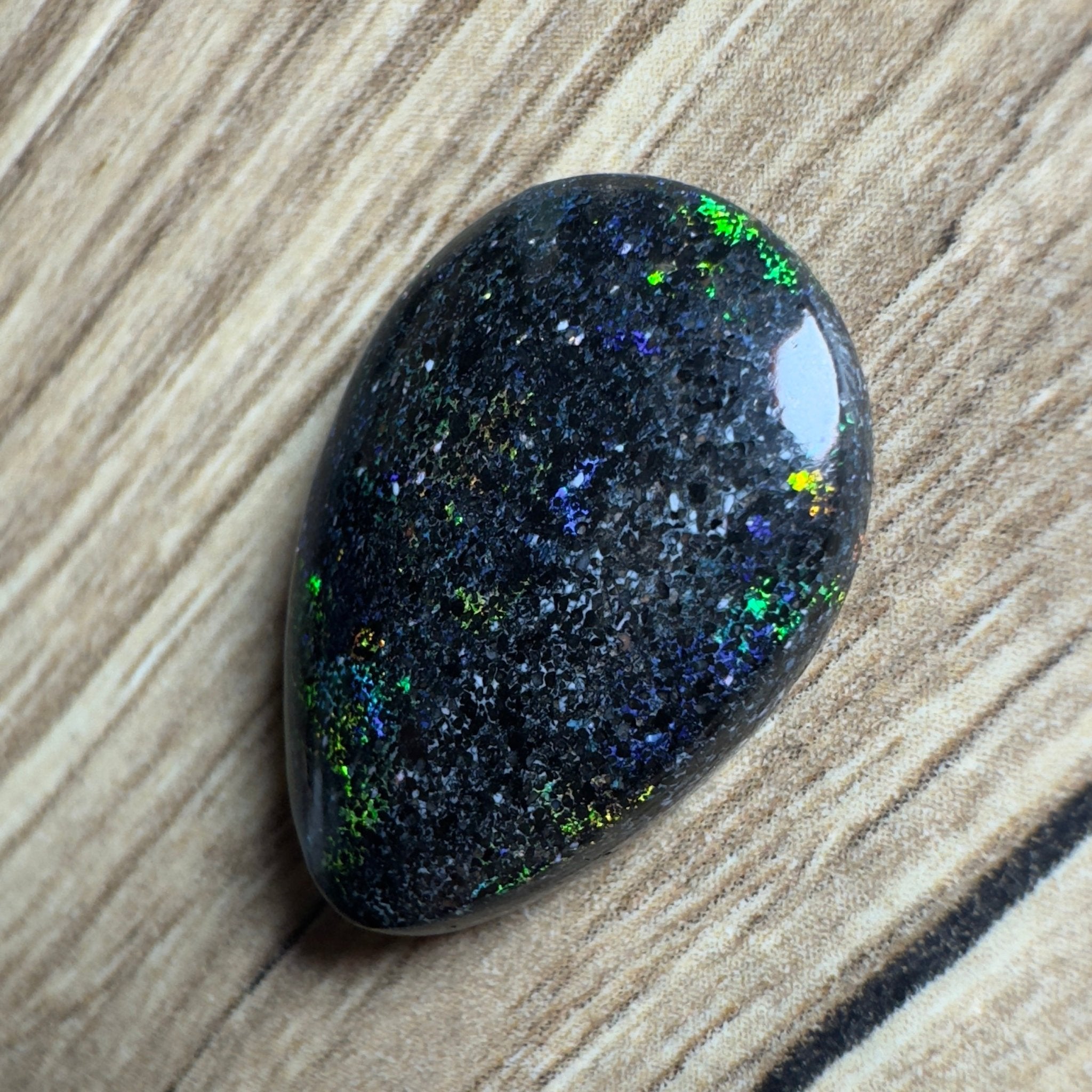 Andamooka Matrix Opal 23.5carat Solid Hand - Cut