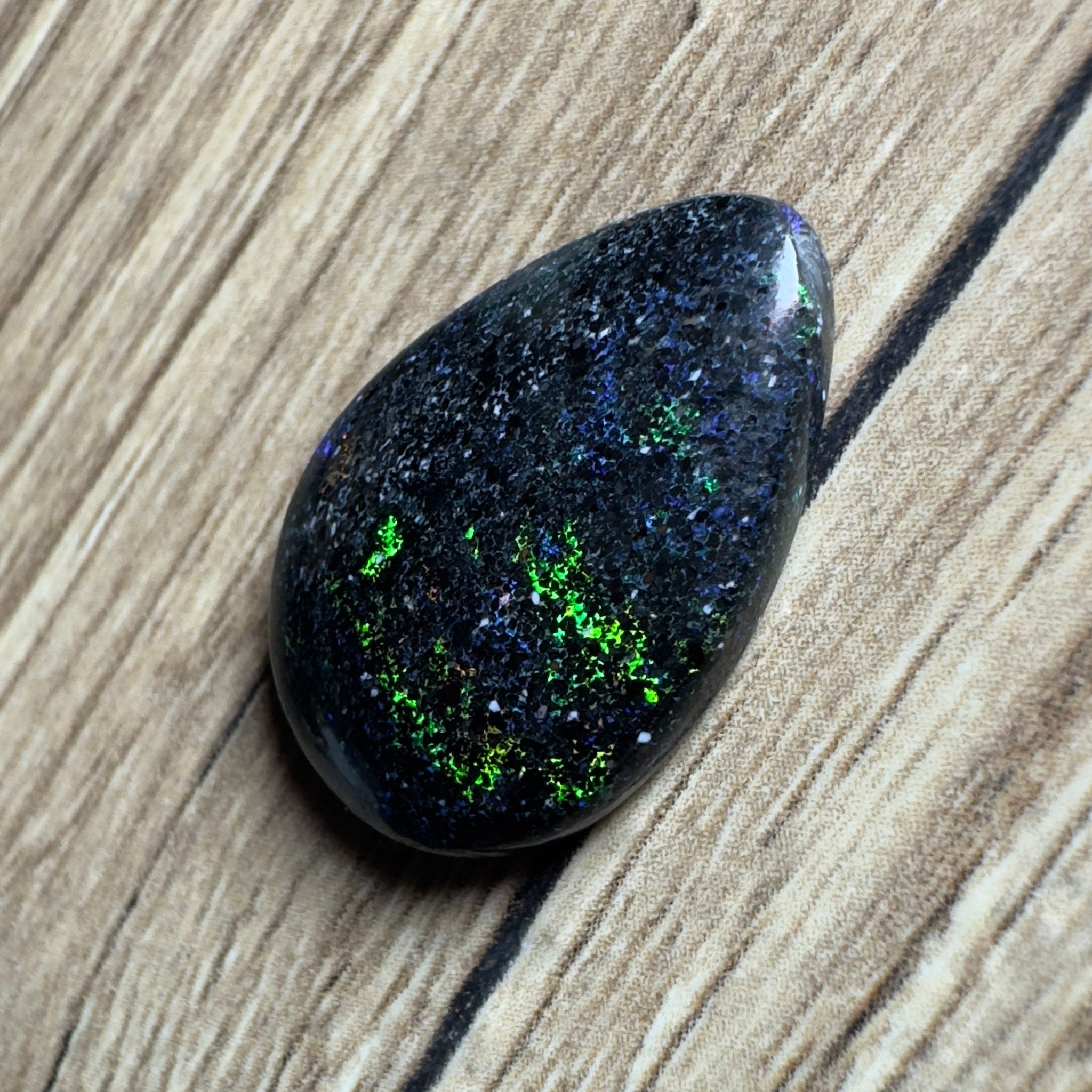 Andamooka Matrix Opal 23.5carat Solid Hand - Cut