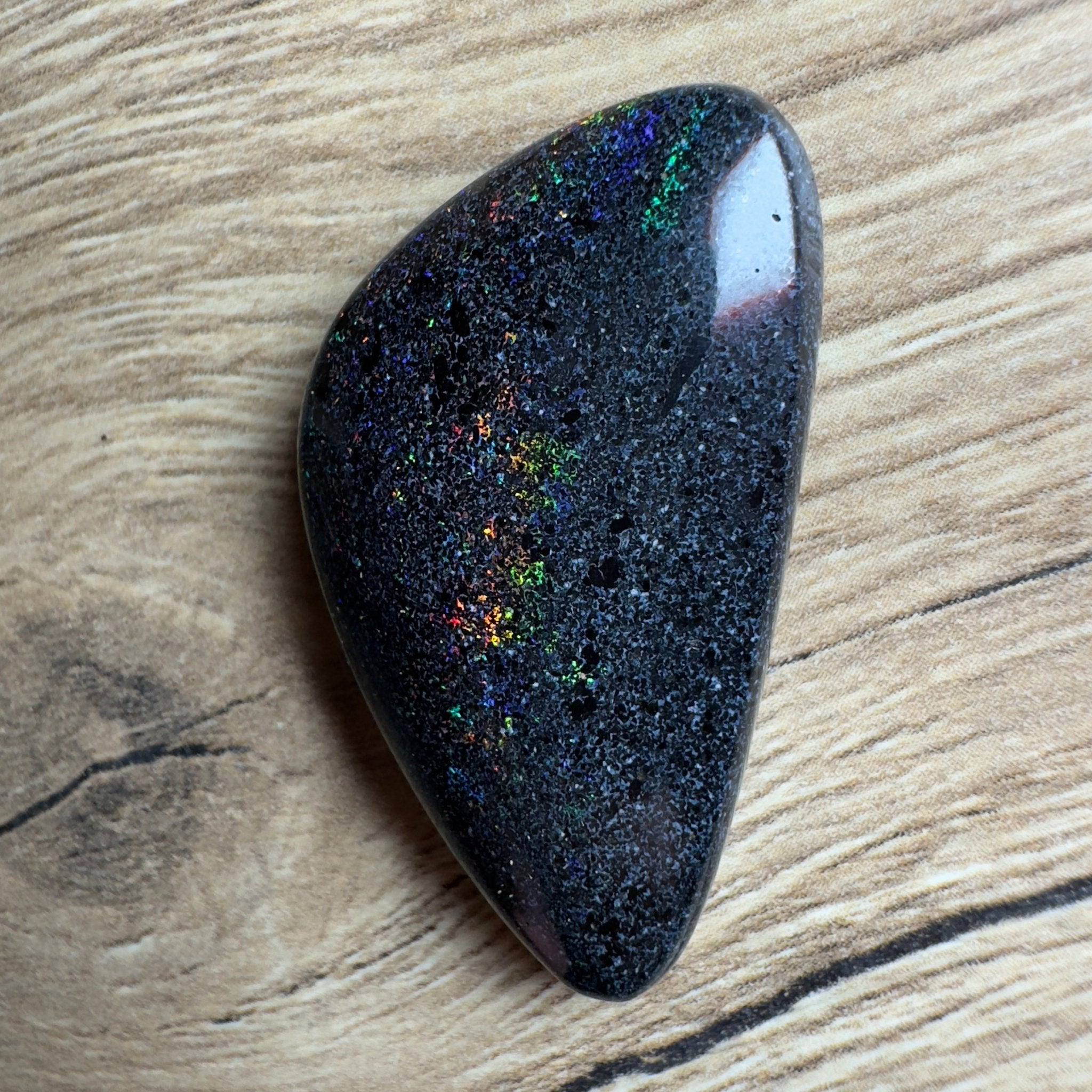 Andamooka Matrix Opal 39.6carat Solid Hand - Cut