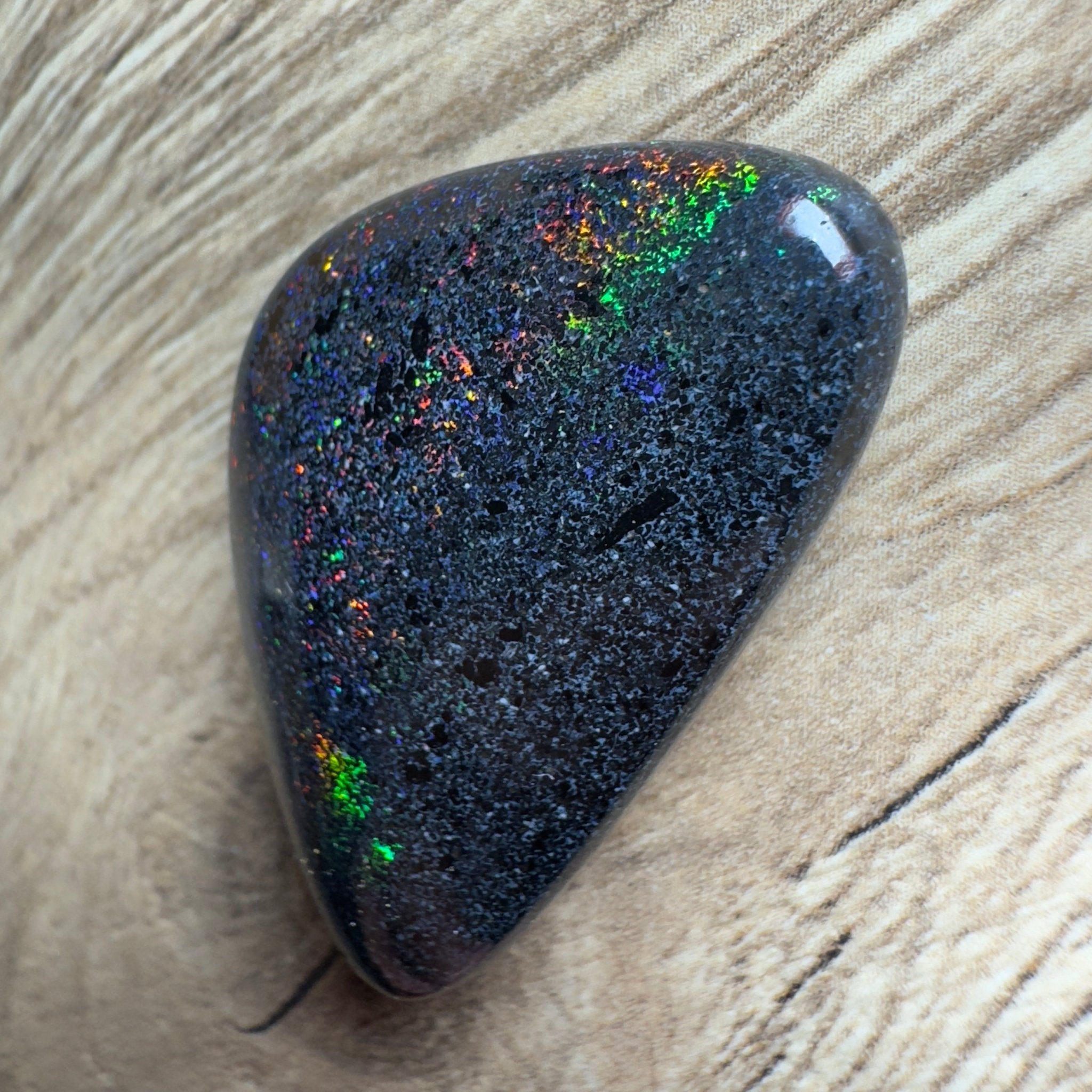 Andamooka Matrix Opal 39.6carat Solid Hand - Cut