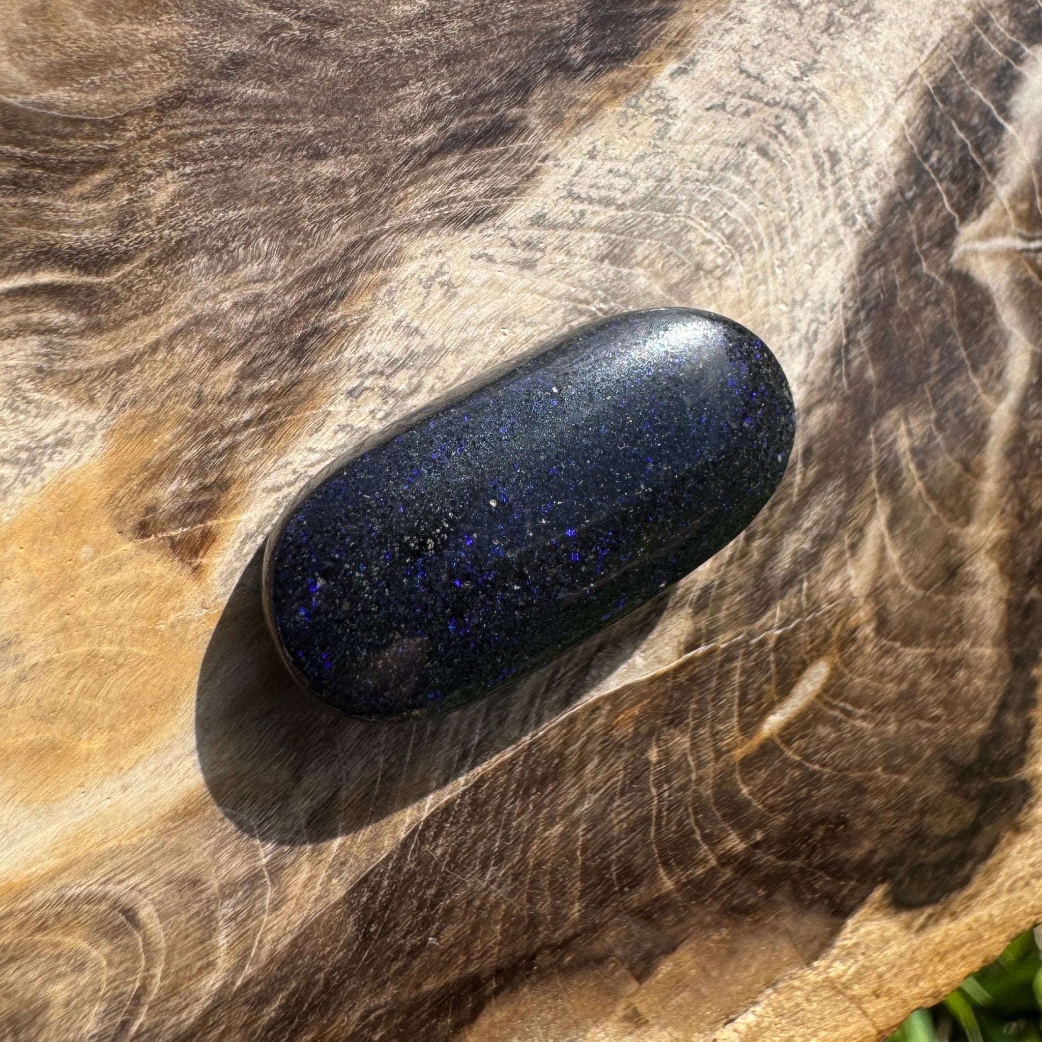 Andamooka Matrix Opal 8.2carat Solid Hand - Cut