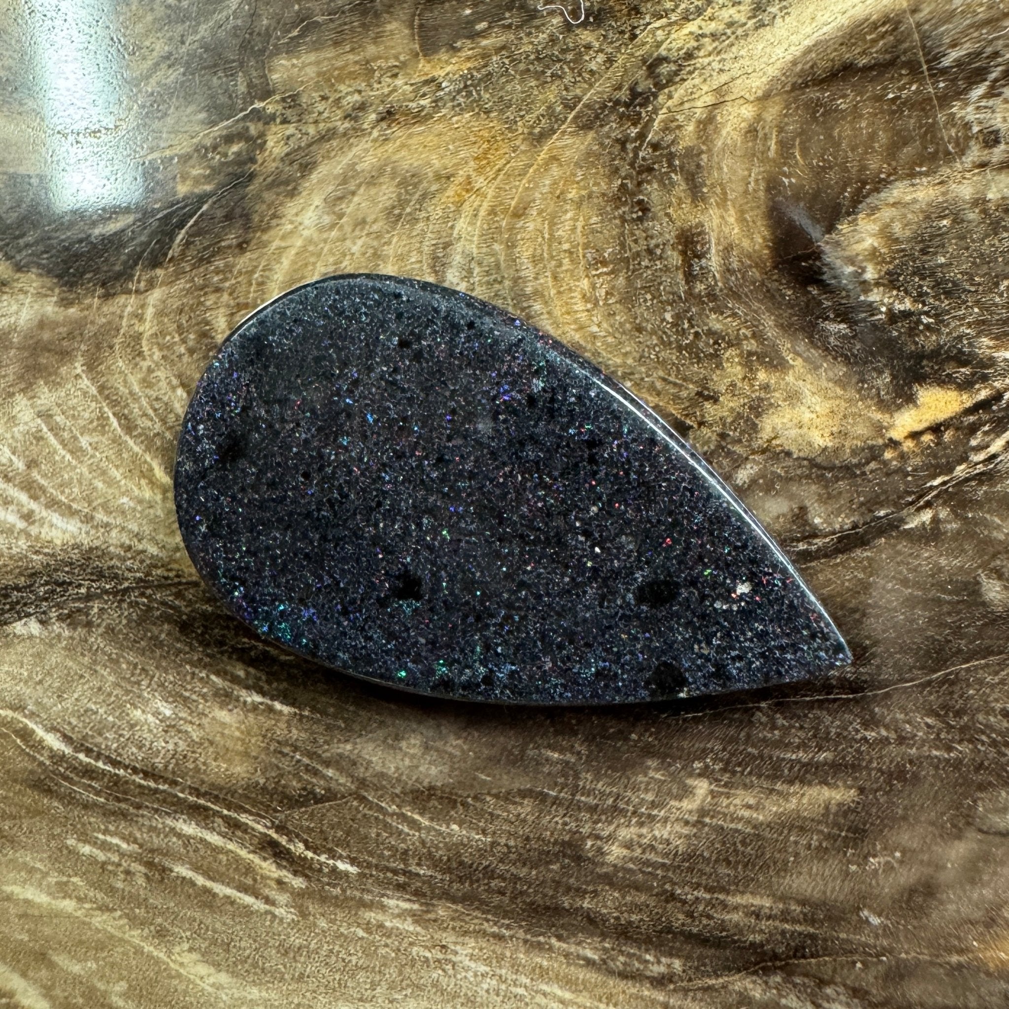 Andamooka Matrix Opal 8.4carat Solid Hand - Cut