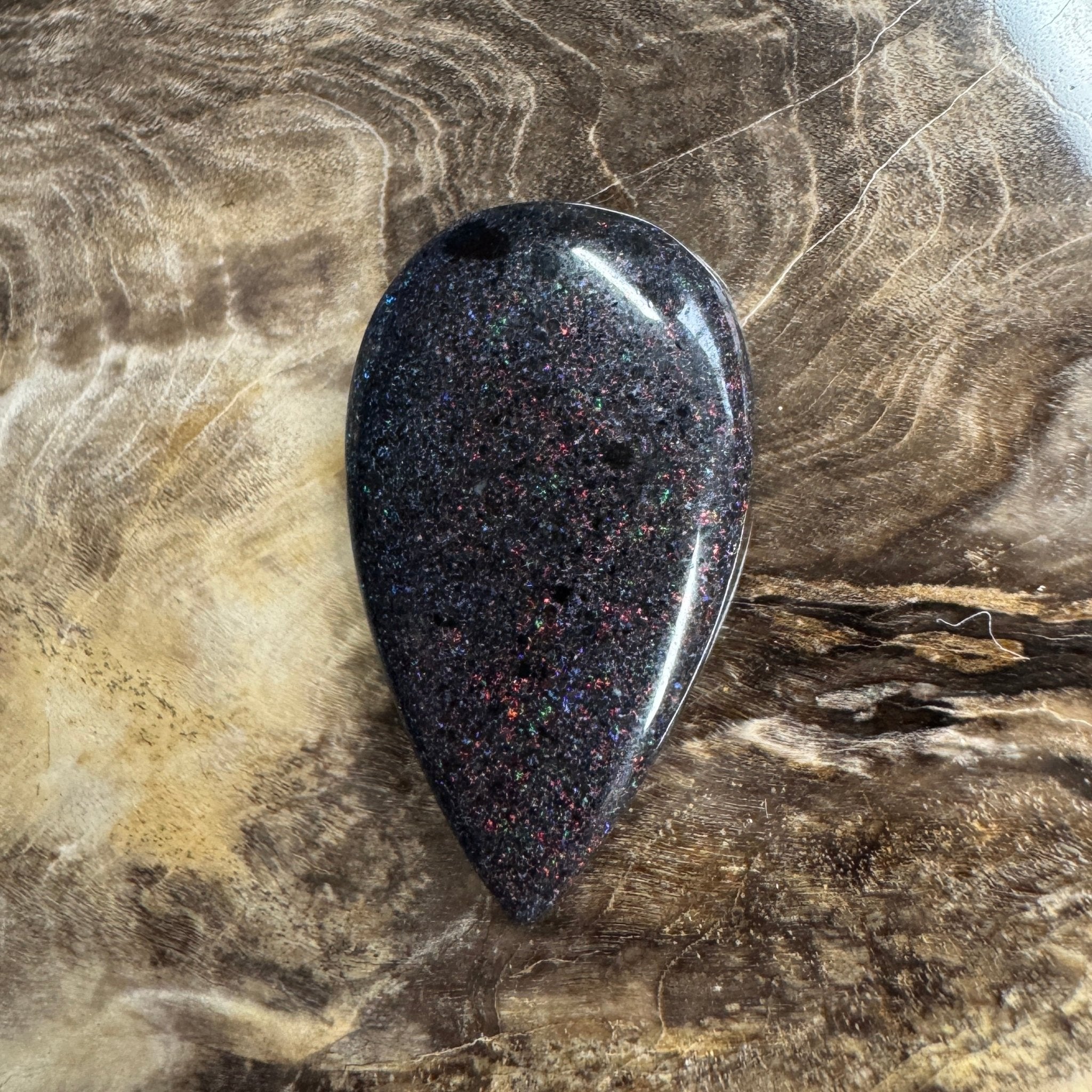 Andamooka Matrix Opal 8.4carat Solid Hand - Cut