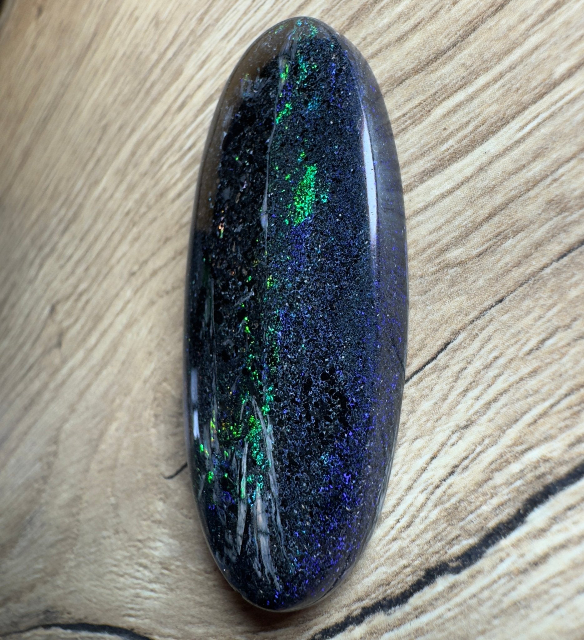 Andamooka Matrix Opal 97.6carat Solid Hand - Cut