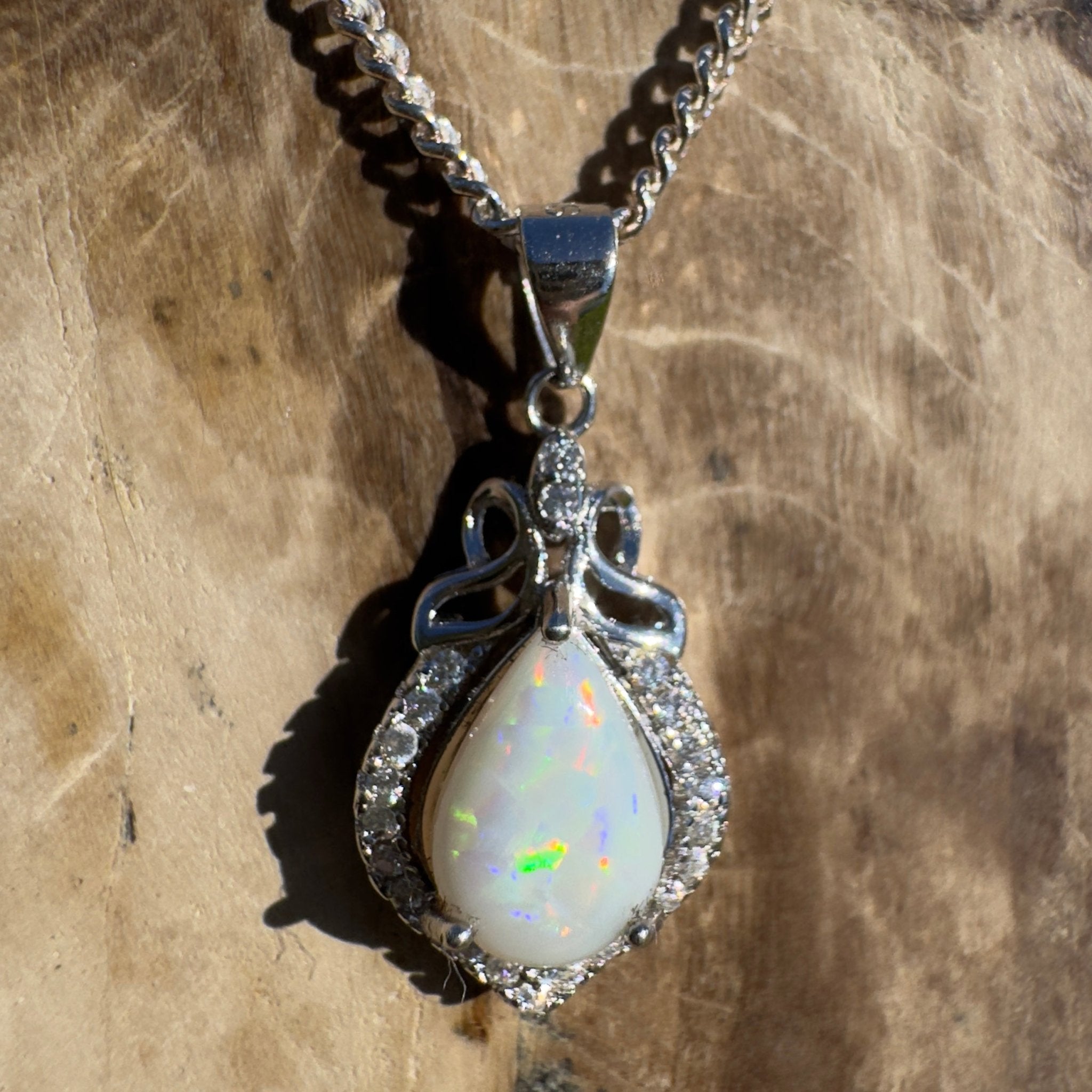 Anna Creek Light ~ 0.8ct Coober Pedy Opal 925 Silver Pendant