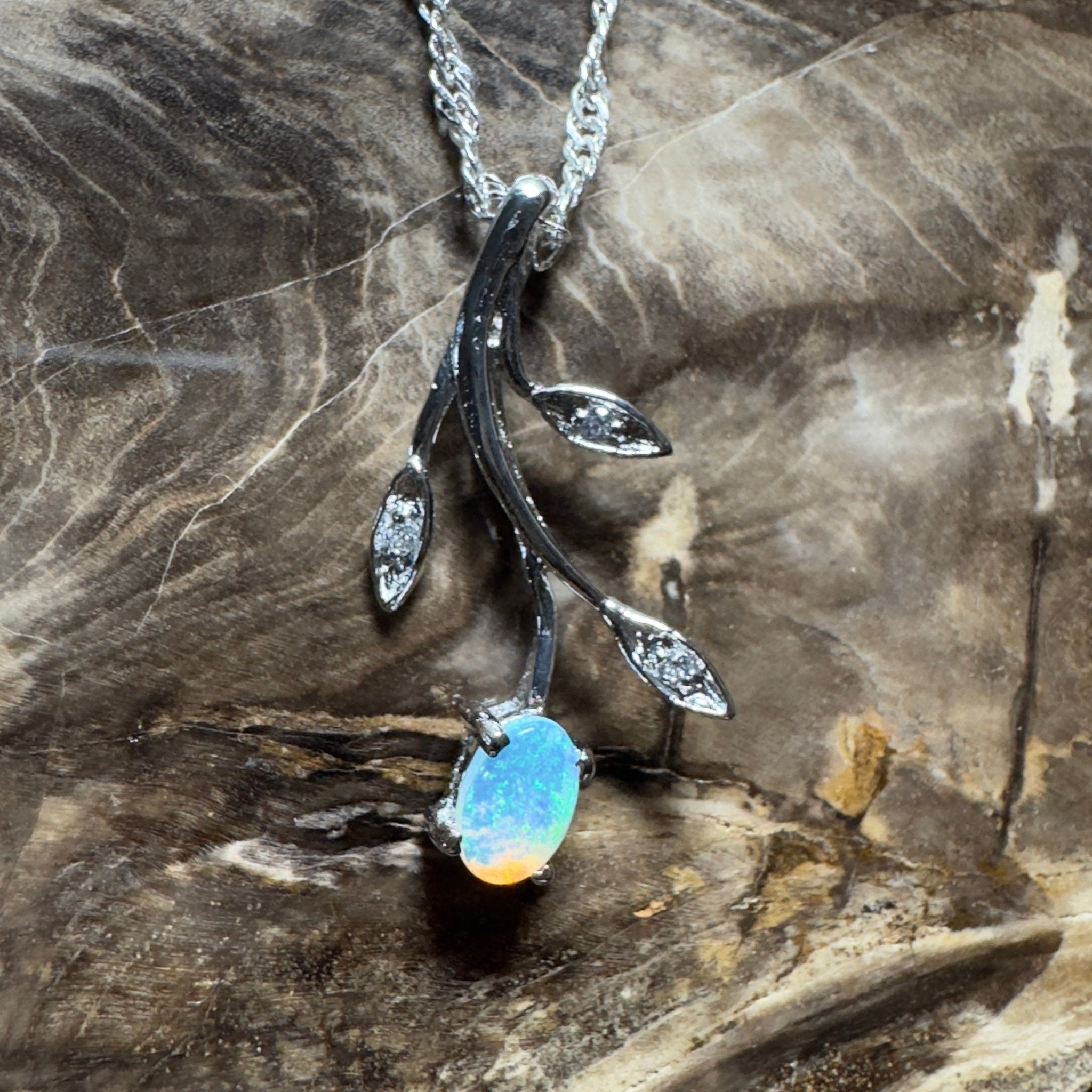 Arafura Flow ~ 0.4ct Lightning Ridge Opal 925 Silver Pendant