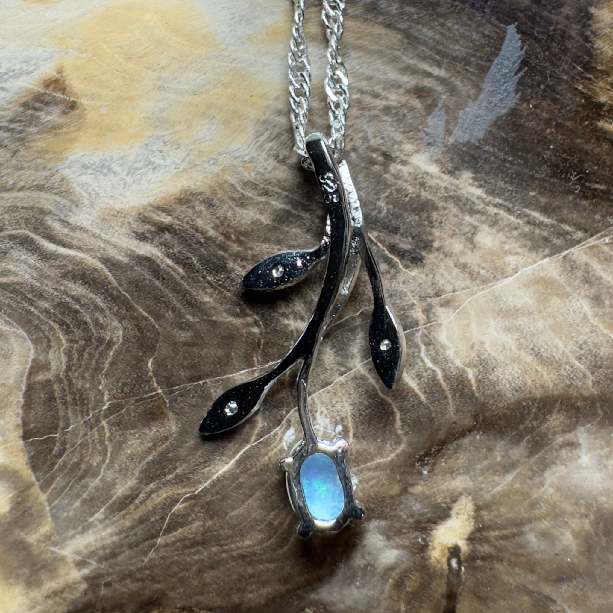 Arafura Flow ~ 0.4ct Lightning Ridge Opal 925 Silver Pendant