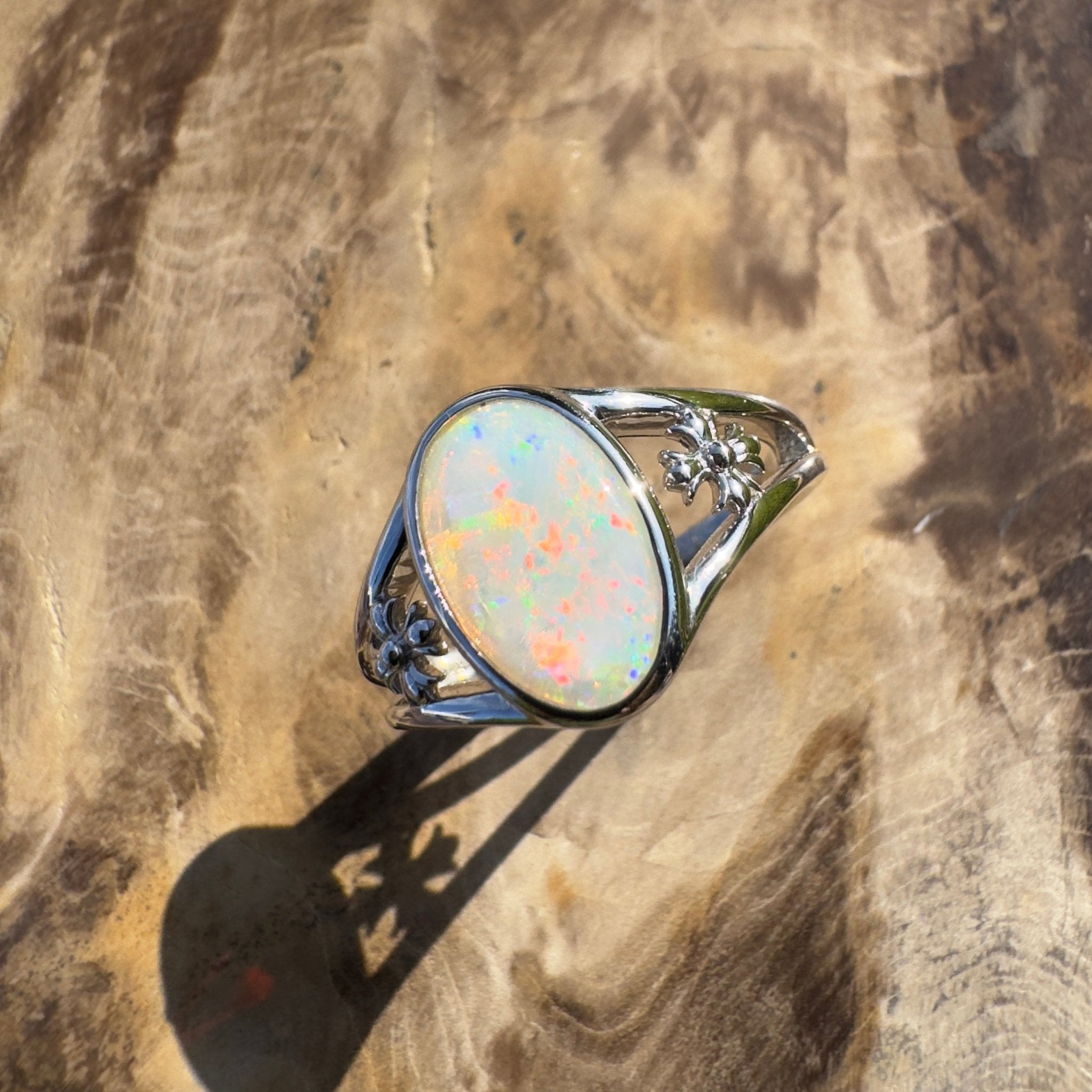 Arckaringa Gleam ~ 1.4ct Solid Coober Pedy Opal 925 Sterling Silver Ring