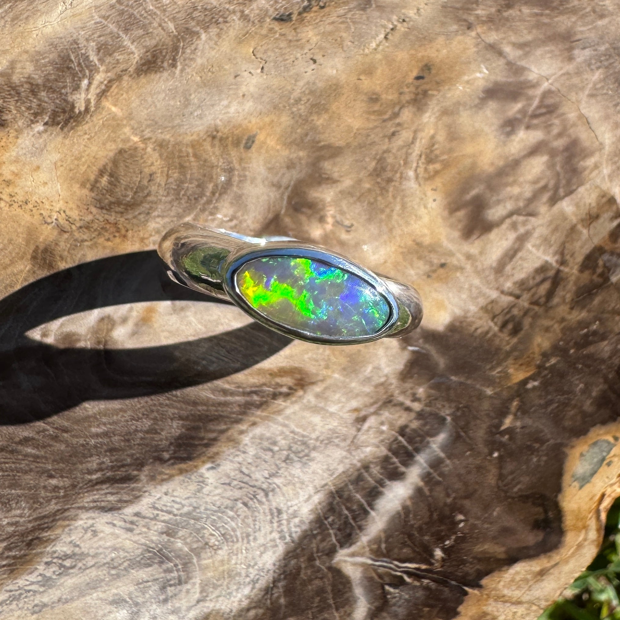 Aurora Blaze – 1ct Solid Lightning Ridge Opal 925 Sterling Silver Ring