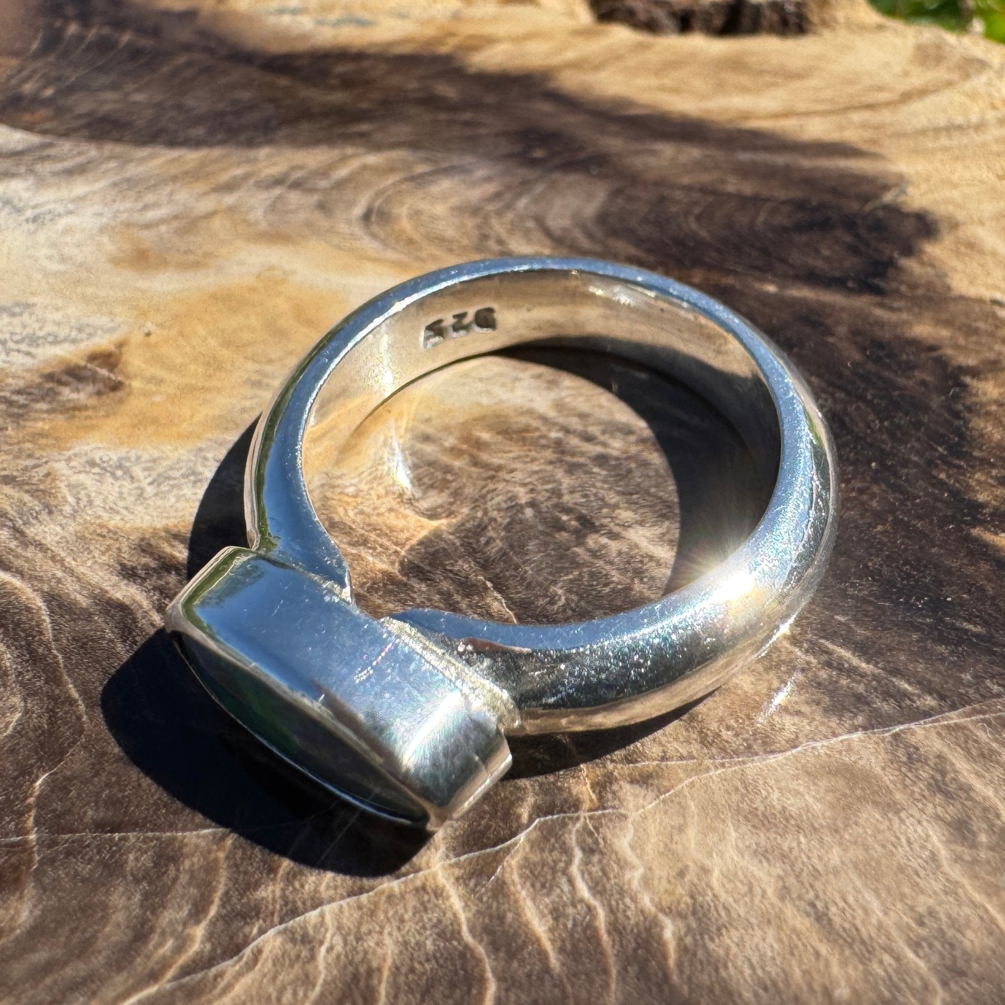 Aurora Blaze – 1ct Solid Lightning Ridge Opal 925 Sterling Silver Ring