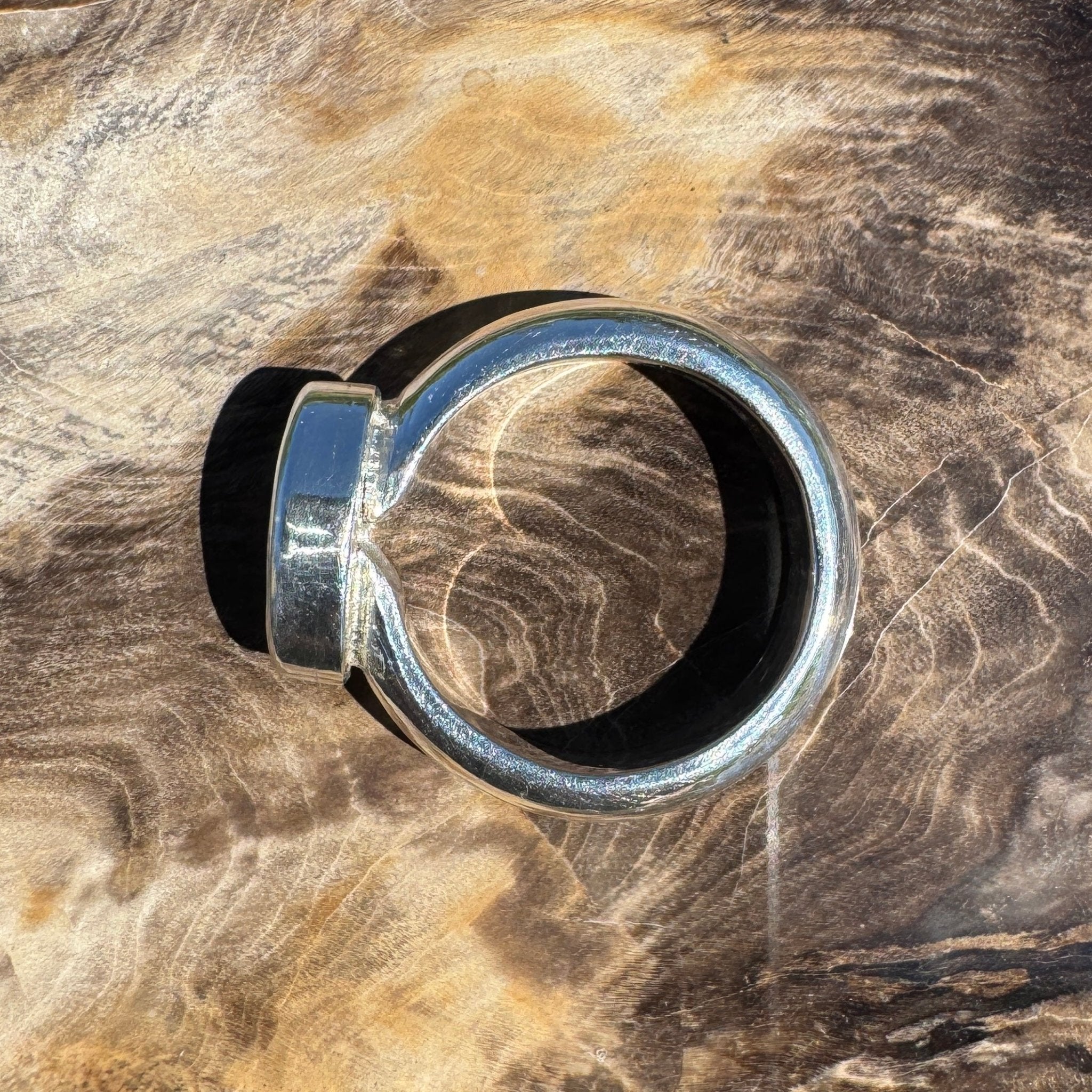 Aurora Blaze – 1ct Solid Lightning Ridge Opal 925 Sterling Silver Ring