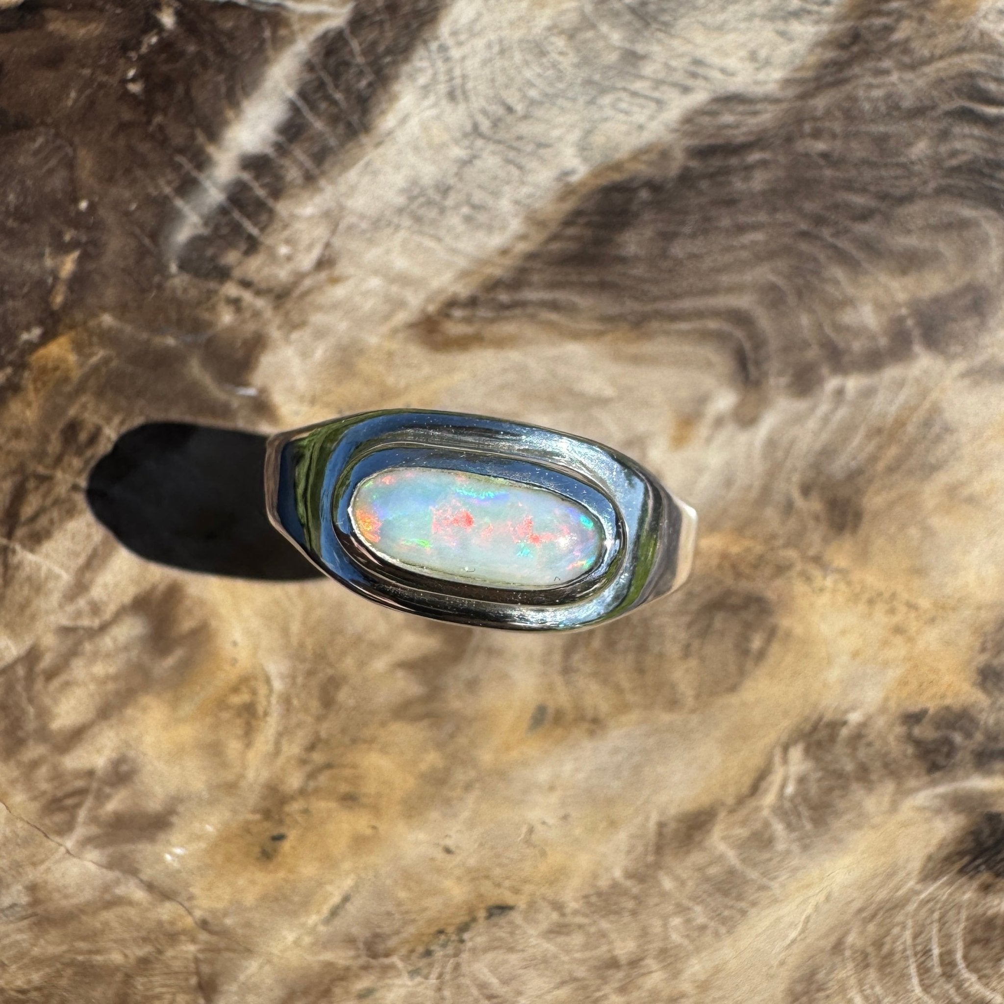 Aurora Dawn – 0.75ct Solid Mintabie Opal 925 Sterling Silver Ring