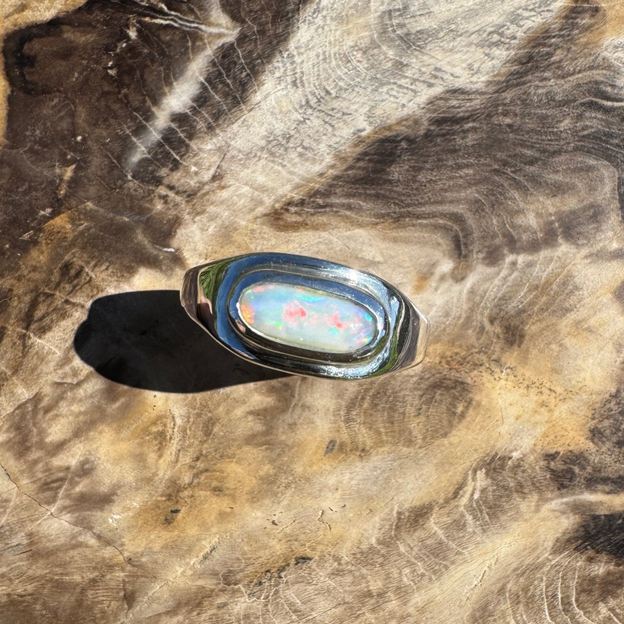 Aurora Dawn – 0.75ct Solid Mintabie Opal 925 Sterling Silver Ring