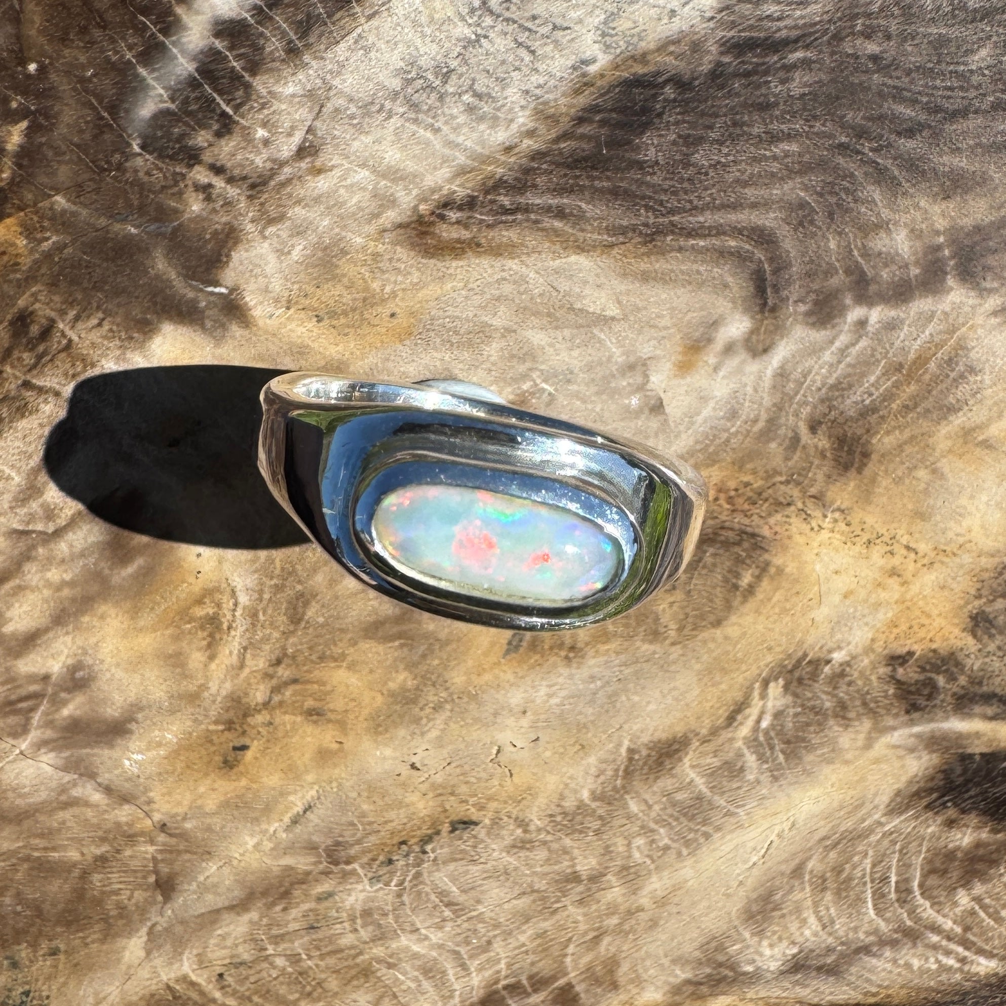 Aurora Dawn – 0.75ct Solid Mintabie Opal 925 Sterling Silver Ring