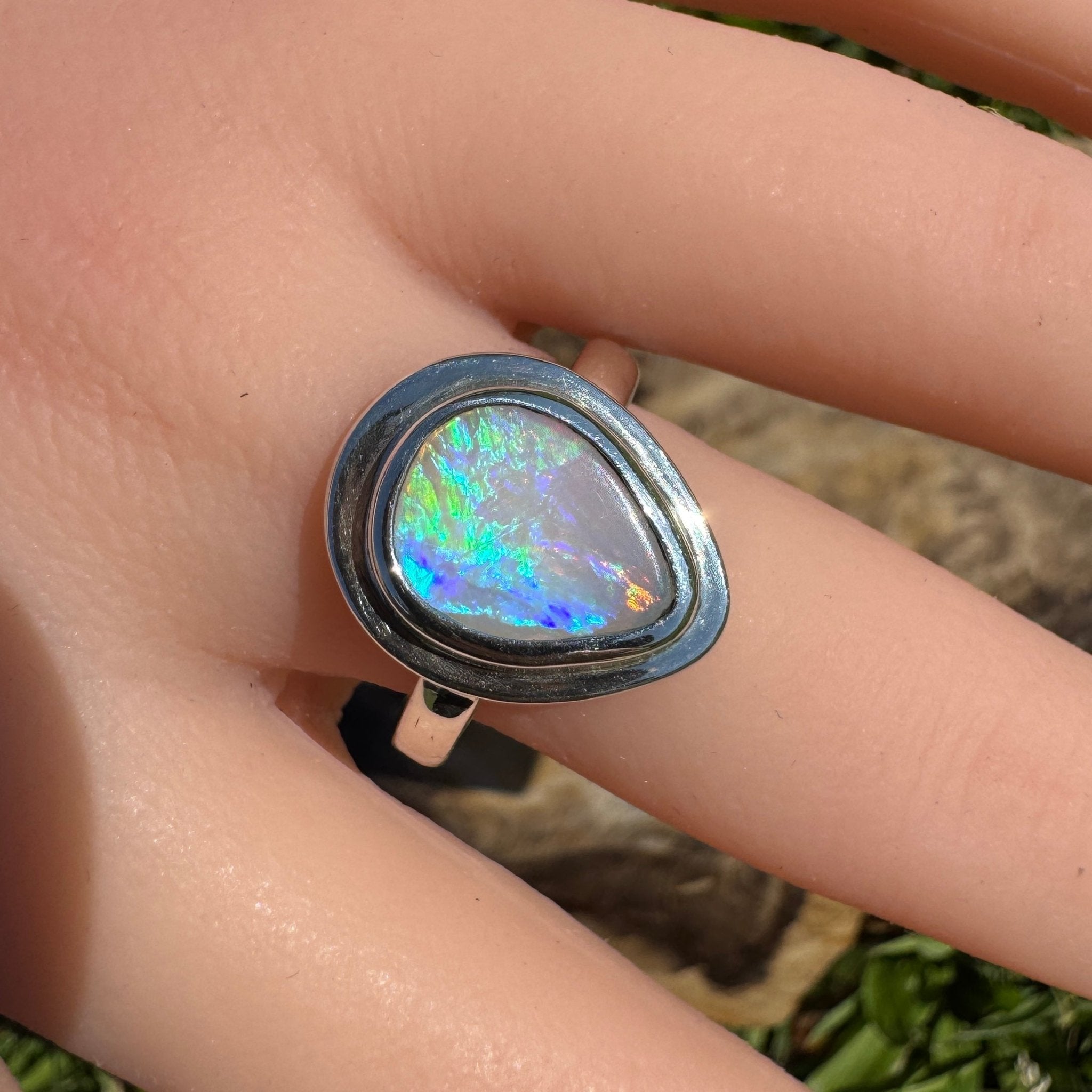 Aurora Fire ~ 1.7ct Coober Pedy Solid Light Opal Ring – Sterling Silver Flow