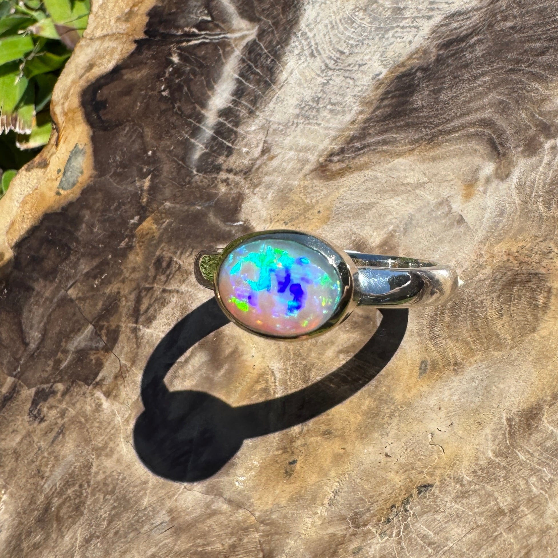 Aurora Gleam - 2.1ct Solid Lightning Ridge Opal Two - Tone 10k Gold & 925 Sterling Silver Ring.