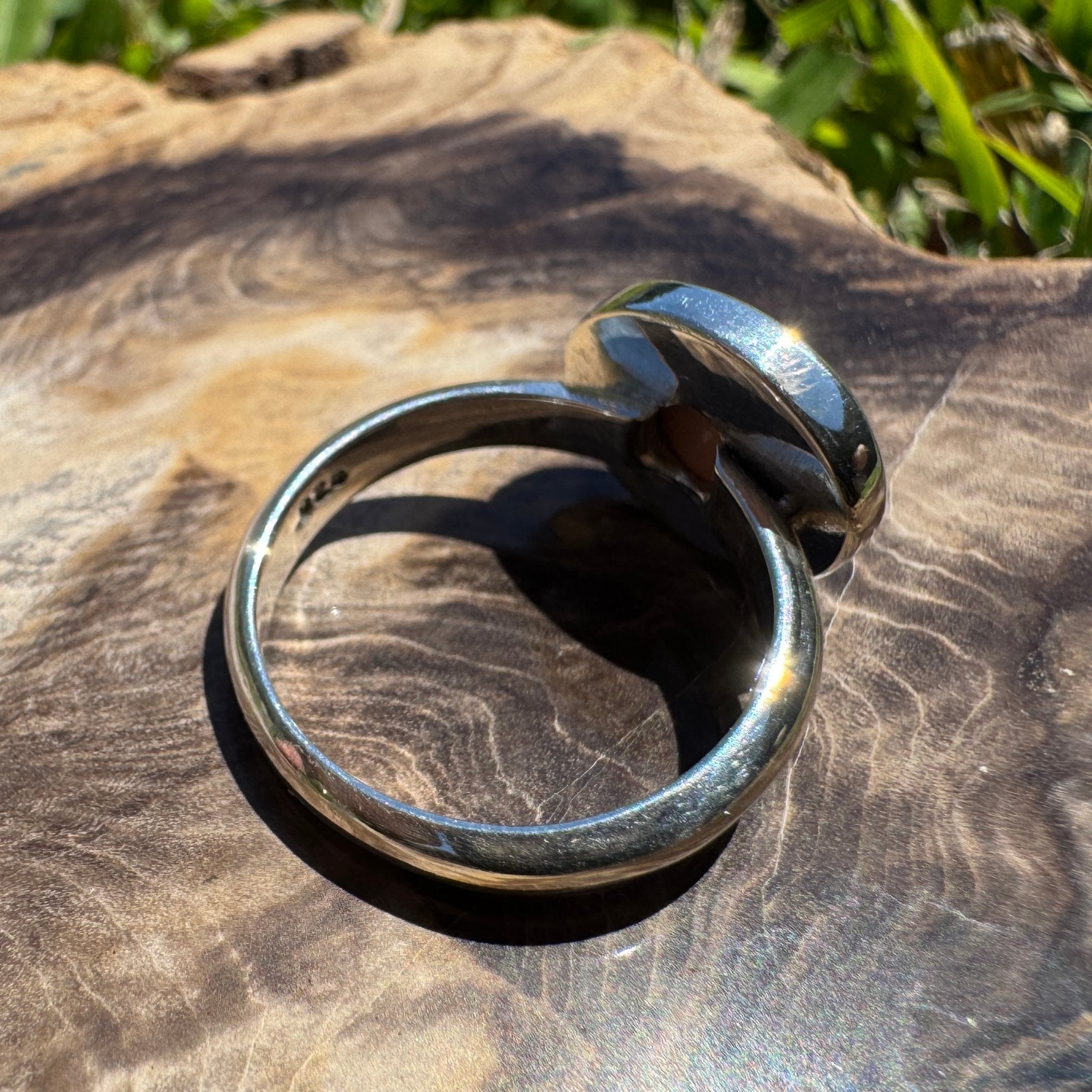 Azure Flame Glow – 2.5ct Solid Lightning Ridge Opal 925 Sterling Silver Ring