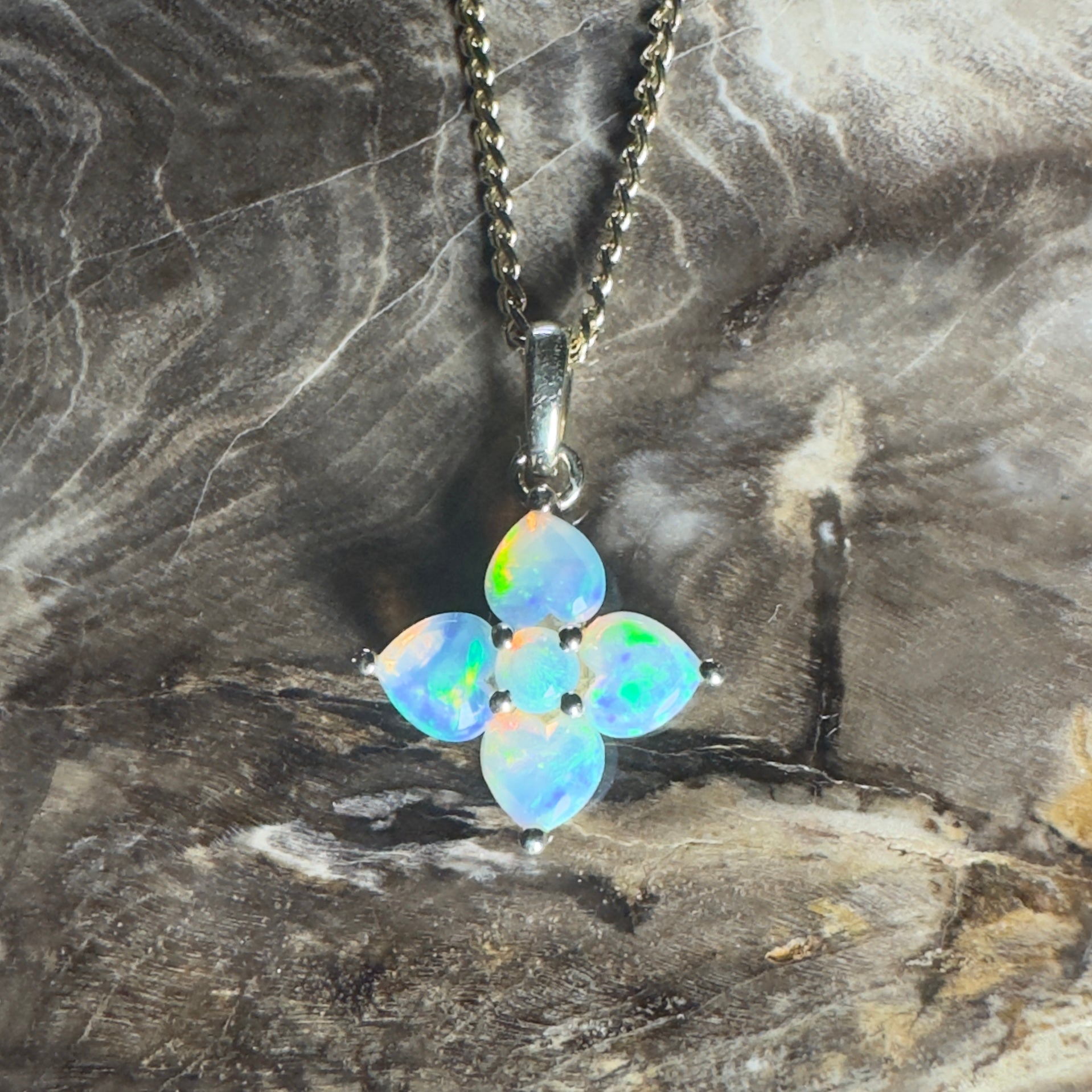 Banksia Light ~ 9ct Solid Gold 0.4ct Coober Pedy Crystal Opal Pendant