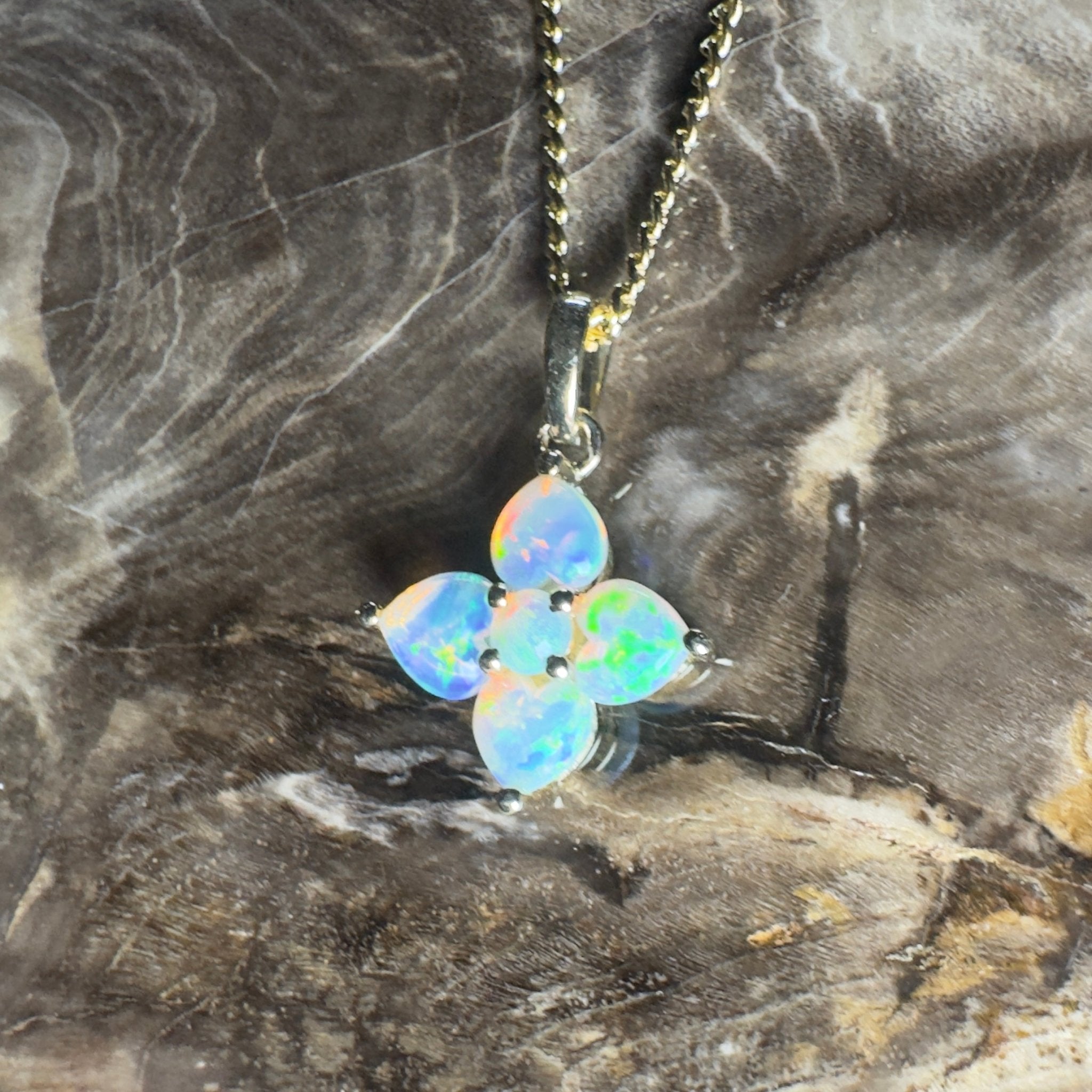 Banksia Light ~ 9ct Solid Gold 0.4ct Coober Pedy Crystal Opal Pendant
