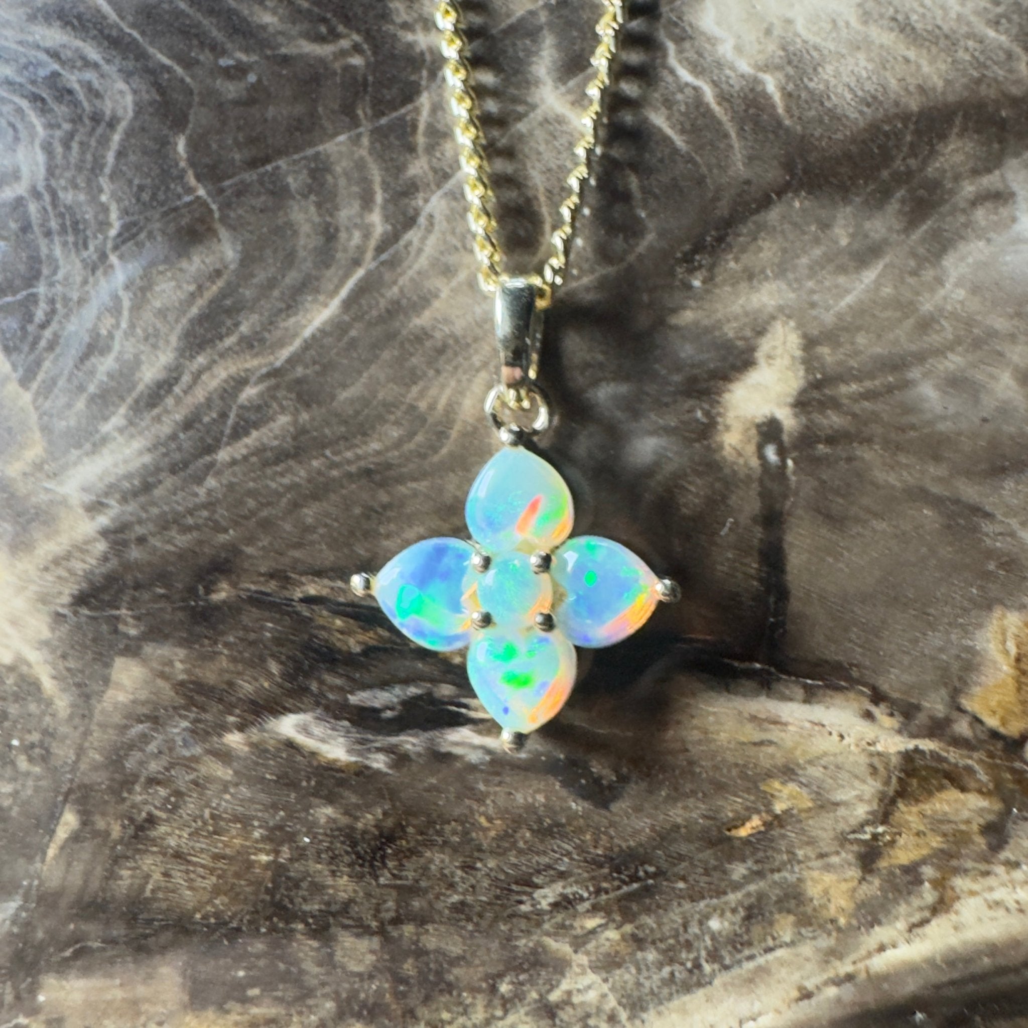 Banksia Light ~ 9ct Solid Gold 0.4ct Coober Pedy Crystal Opal Pendant