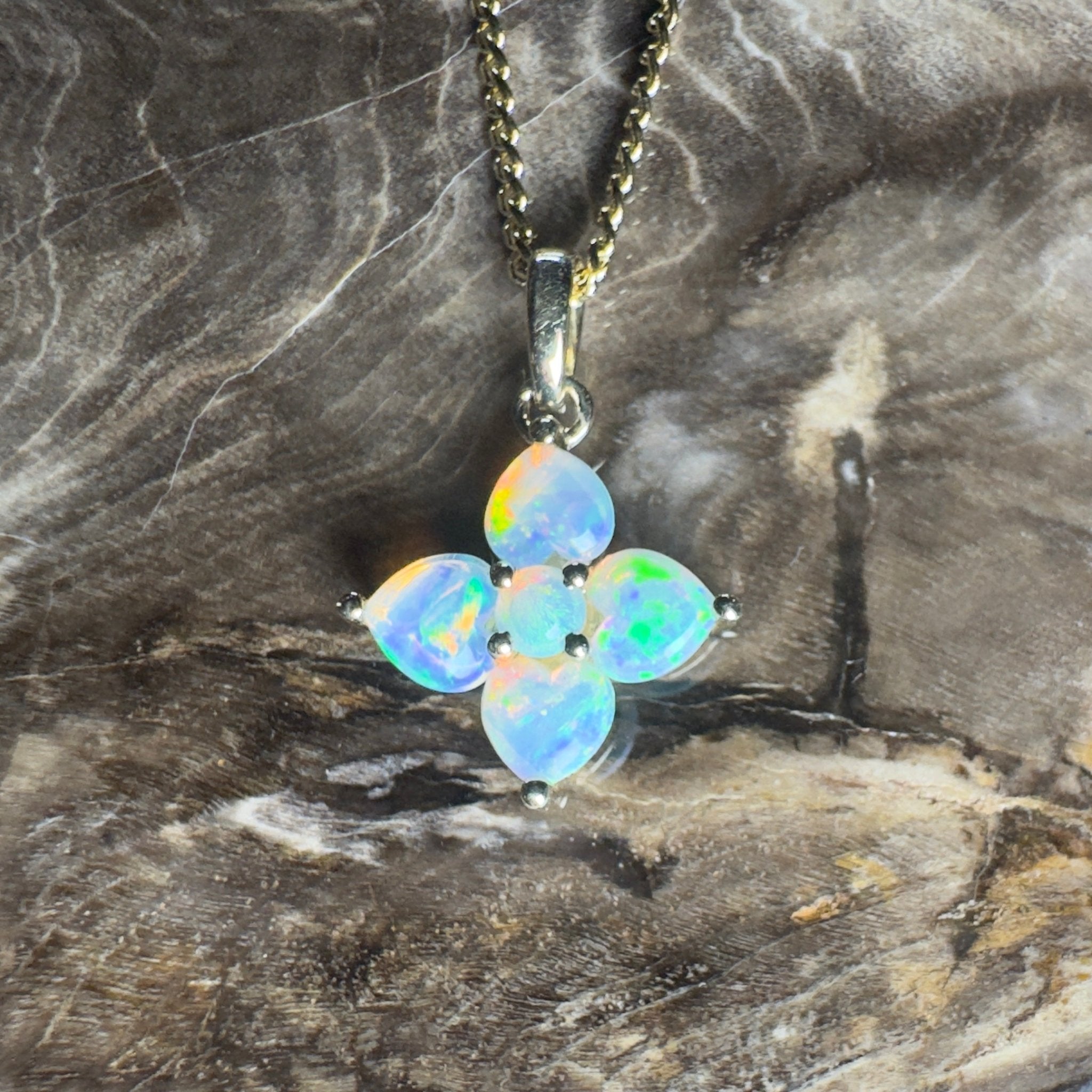 Banksia Light ~ 9ct Solid Gold 0.4ct Coober Pedy Crystal Opal Pendant