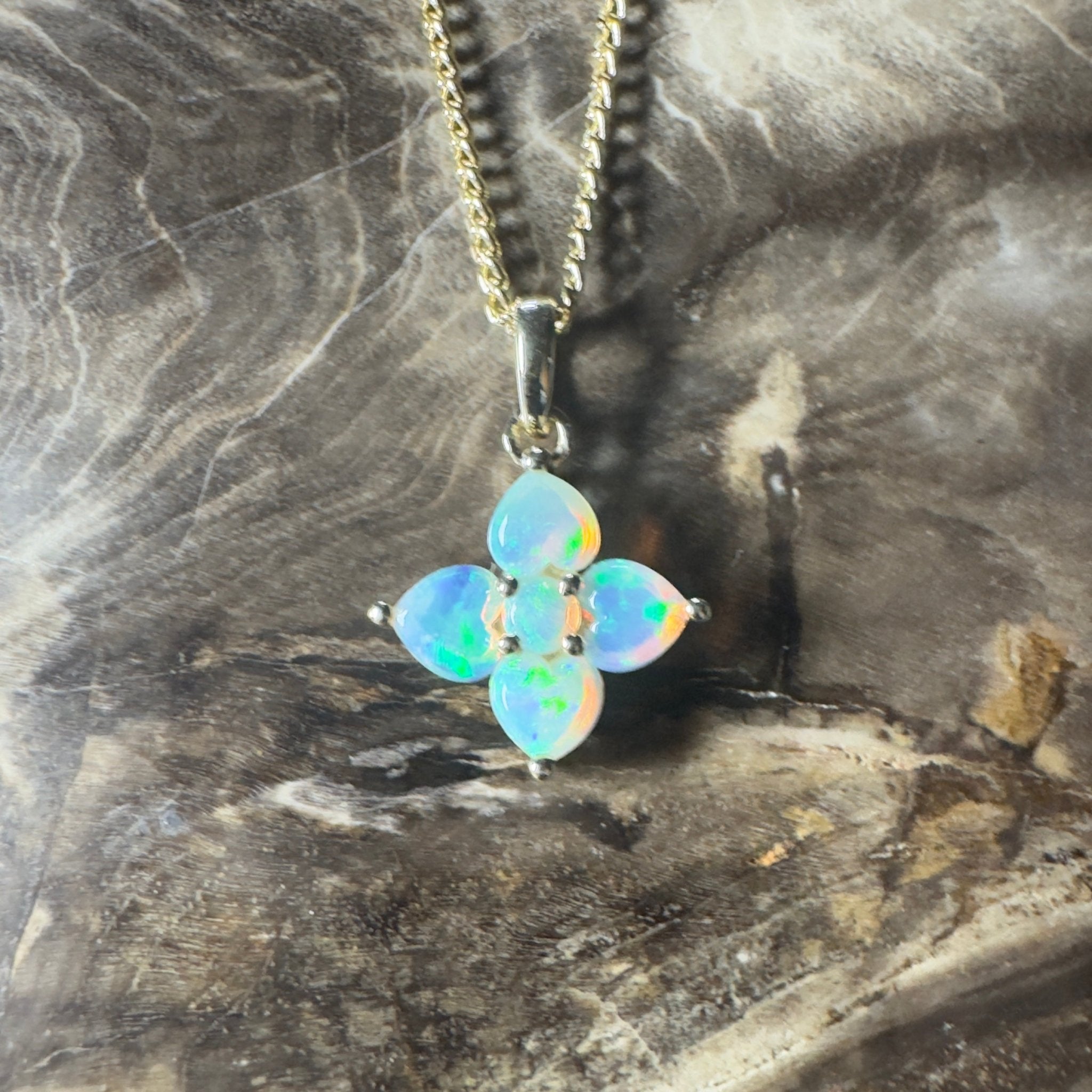 Banksia Light ~ 9ct Solid Gold 0.4ct Coober Pedy Crystal Opal Pendant