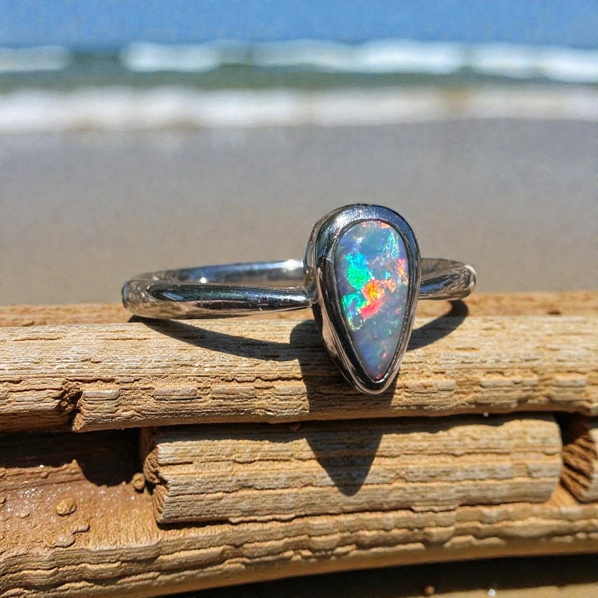 Barossa Fire Field – 0.6ct Lightning Ridge Opal 925 Silver Ring